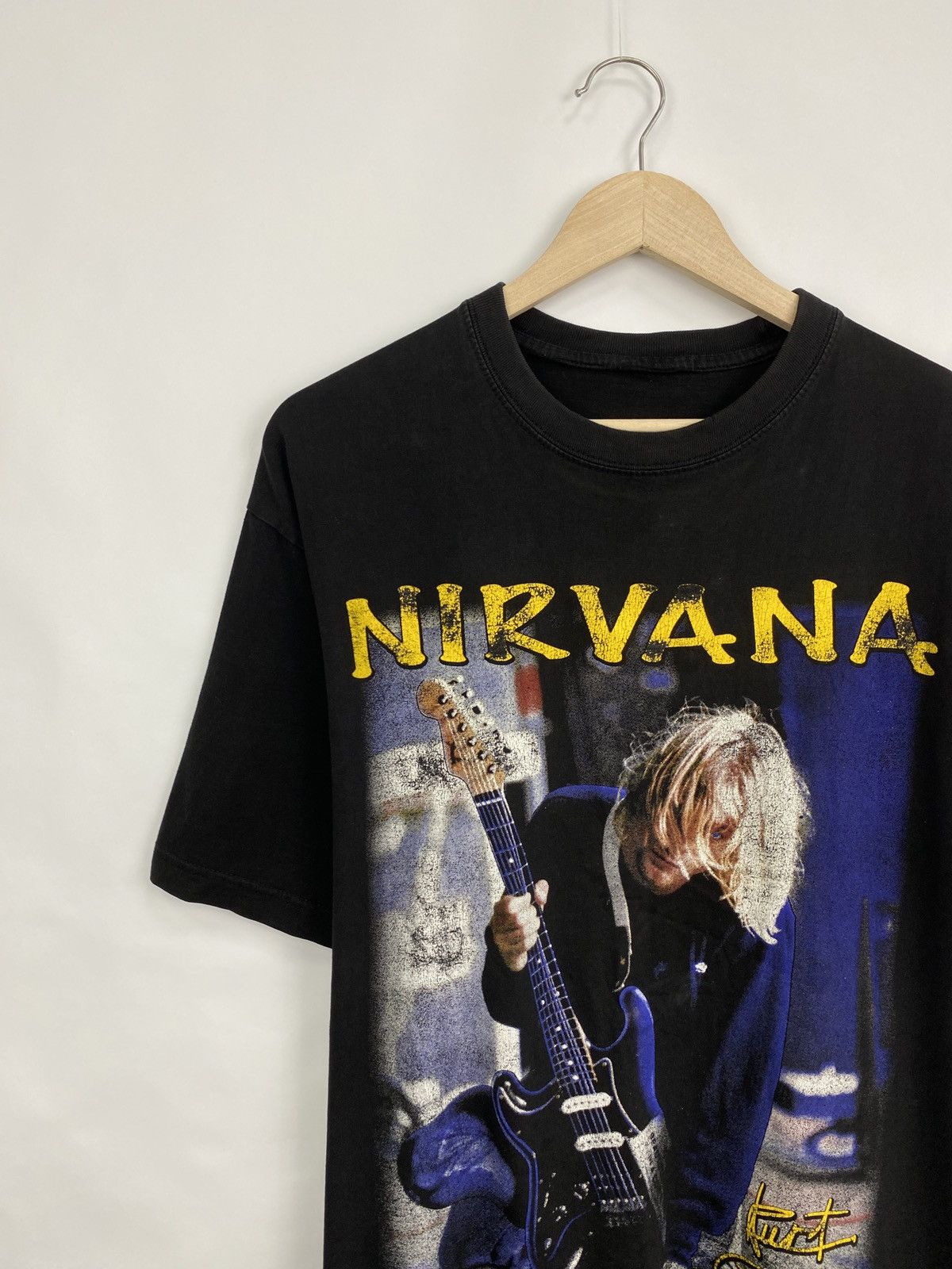 Band Tees × Nirvana × Rock T Shirt Vintage 90s Kurt Cobain