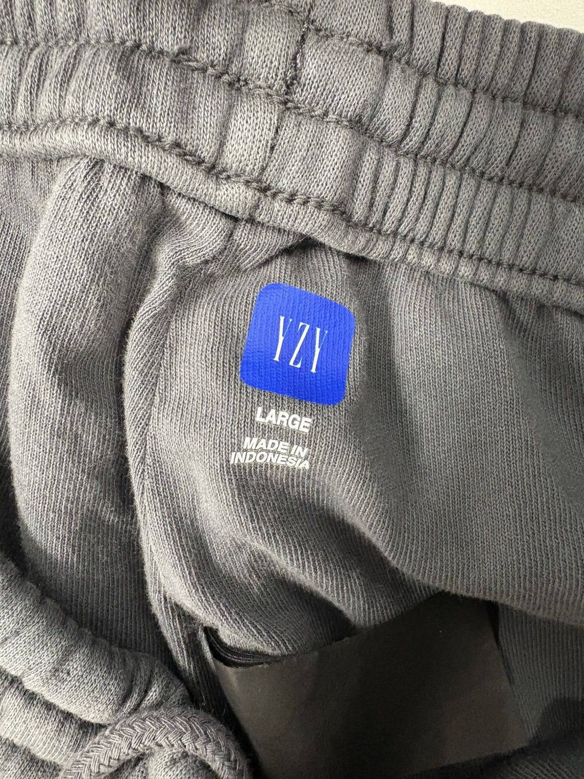 Balenciaga × Kanye West × Yeezy YZY x GAP Dark Grey sweats L Size US 34 / EU 50 - 7 Thumbnail