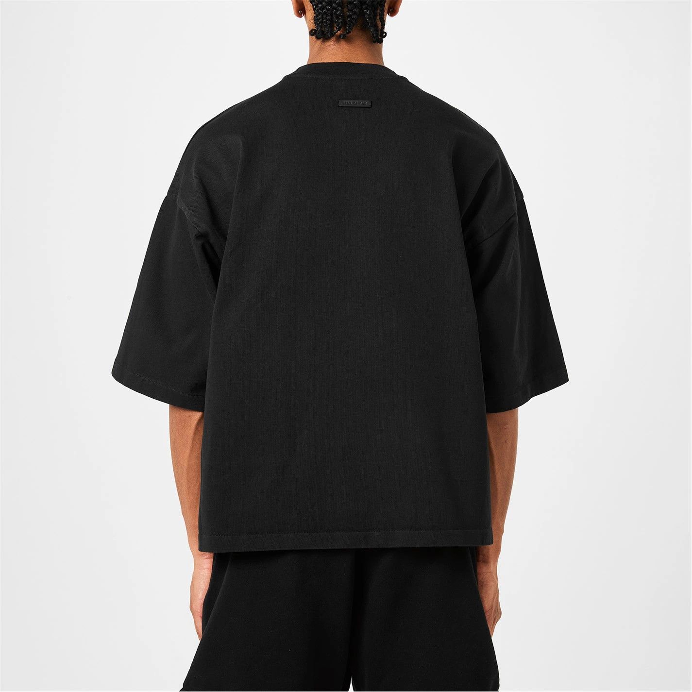 Fear of God o1g2r1mq0426 Airbrush 8 T-Shirt in Black Size US L / EU 52-54 / 3 - 4 Thumbnail