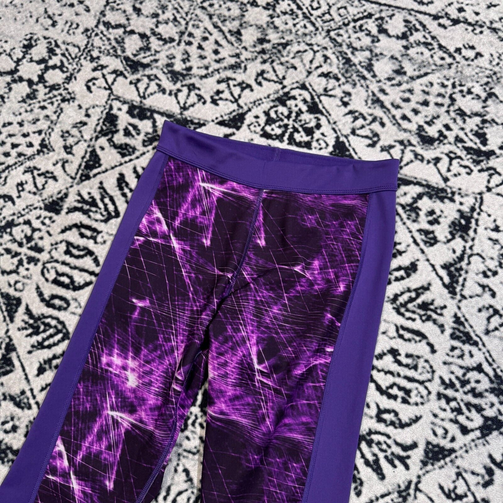 Adidas × Vintage Vintage Adidas Women's Purple Polyester Leggings Size M Y2k Size US 30 / EU 46 - 5 Thumbnail