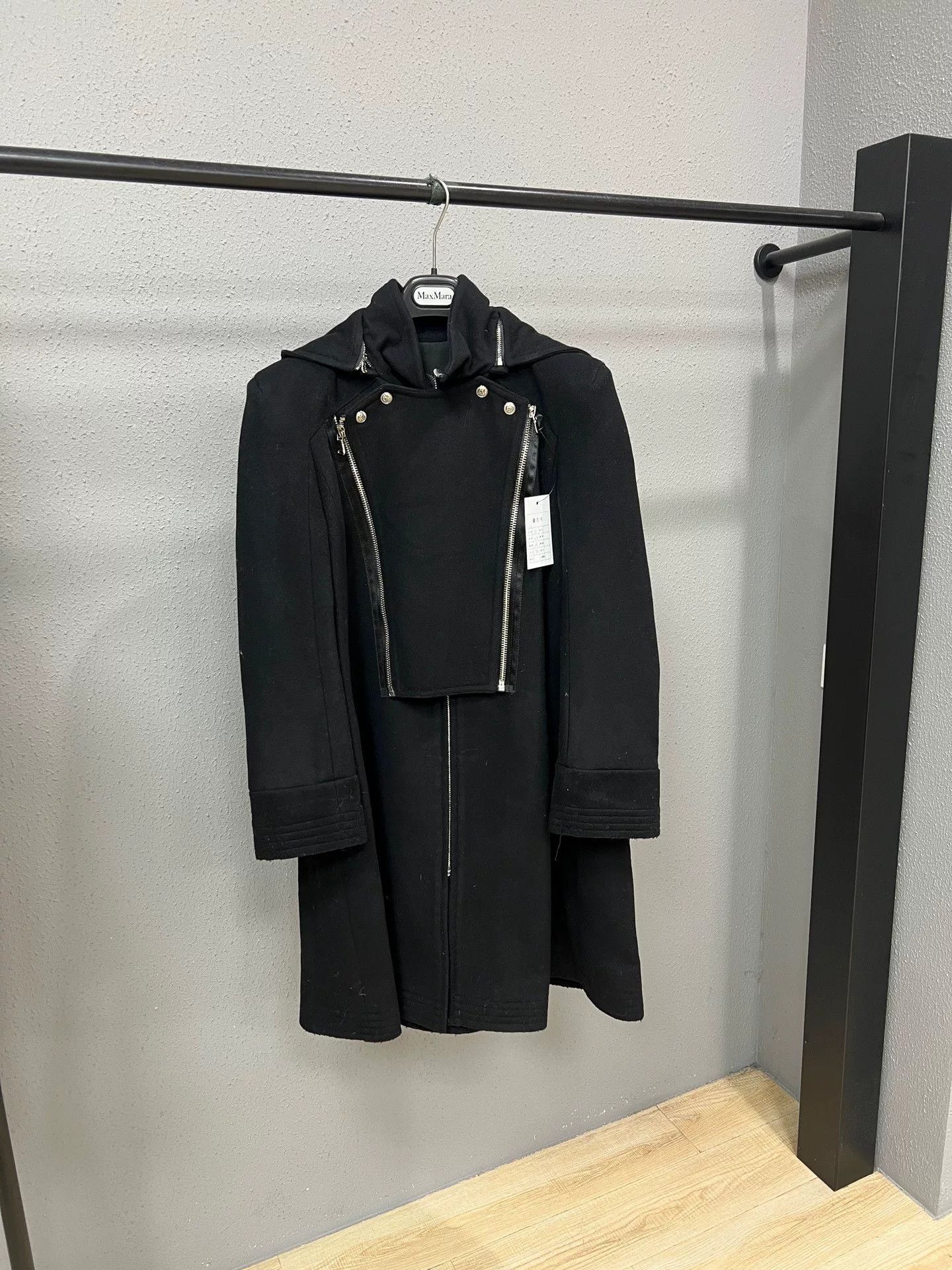 Pierre Balmain Pierre Balmain Cashmere Coat Size S / US 4 / IT 40 - 1 Thumbnail