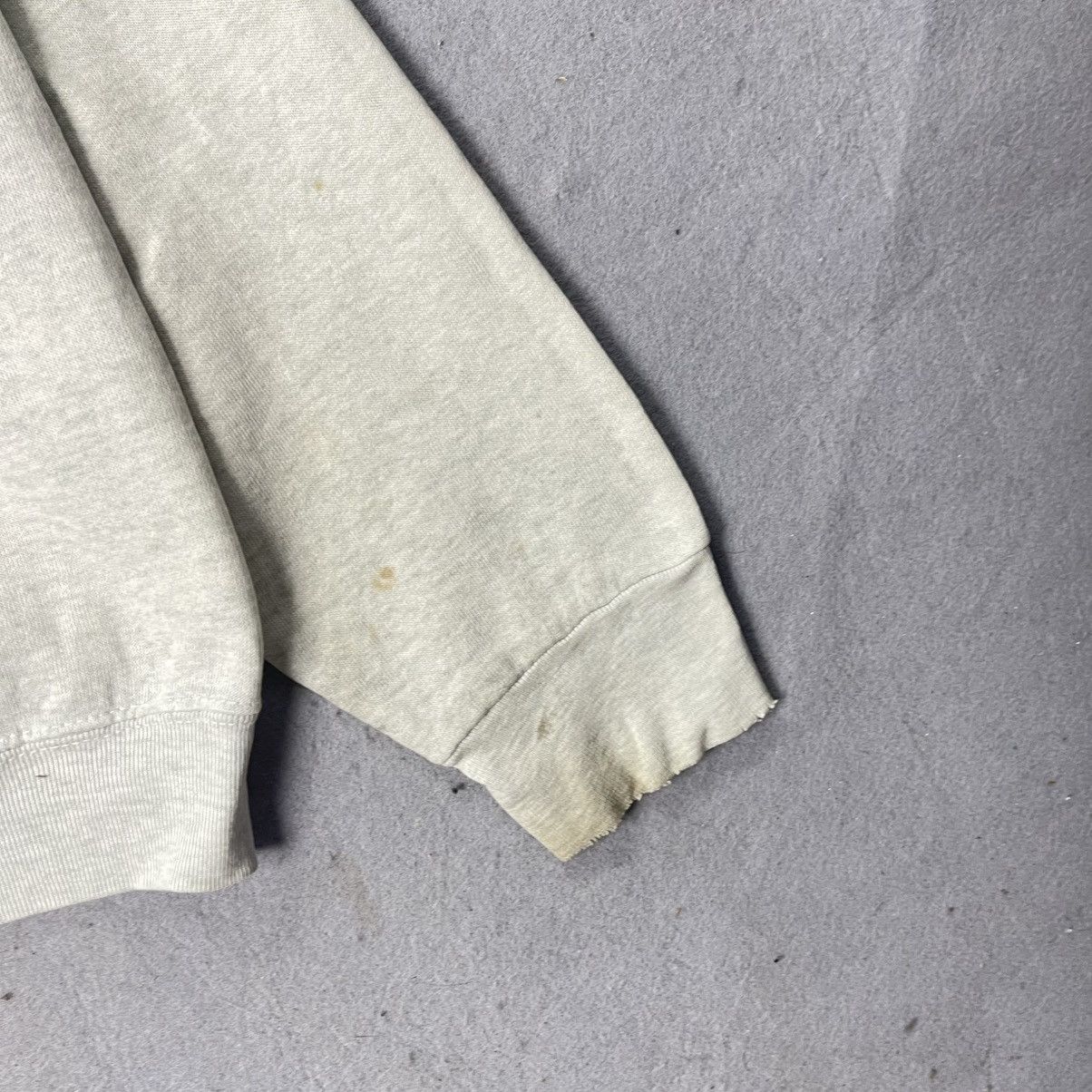 Fruit Of The Loom Vintage Shell Oil Promo Sweatshirt (90s) Size US L / EU 52-54 / 3 - 9 Thumbnail