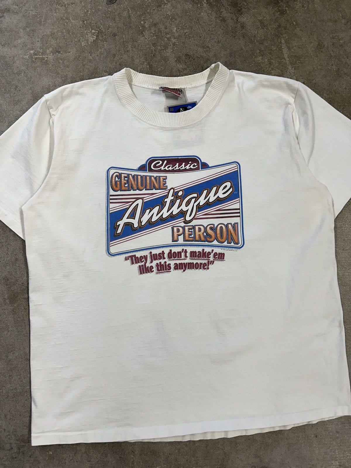 Vintage Vintage 90s Genuine Antique Person Funny T-Shirt Size US XL / EU 56 / 4 - 2 Thumbnail