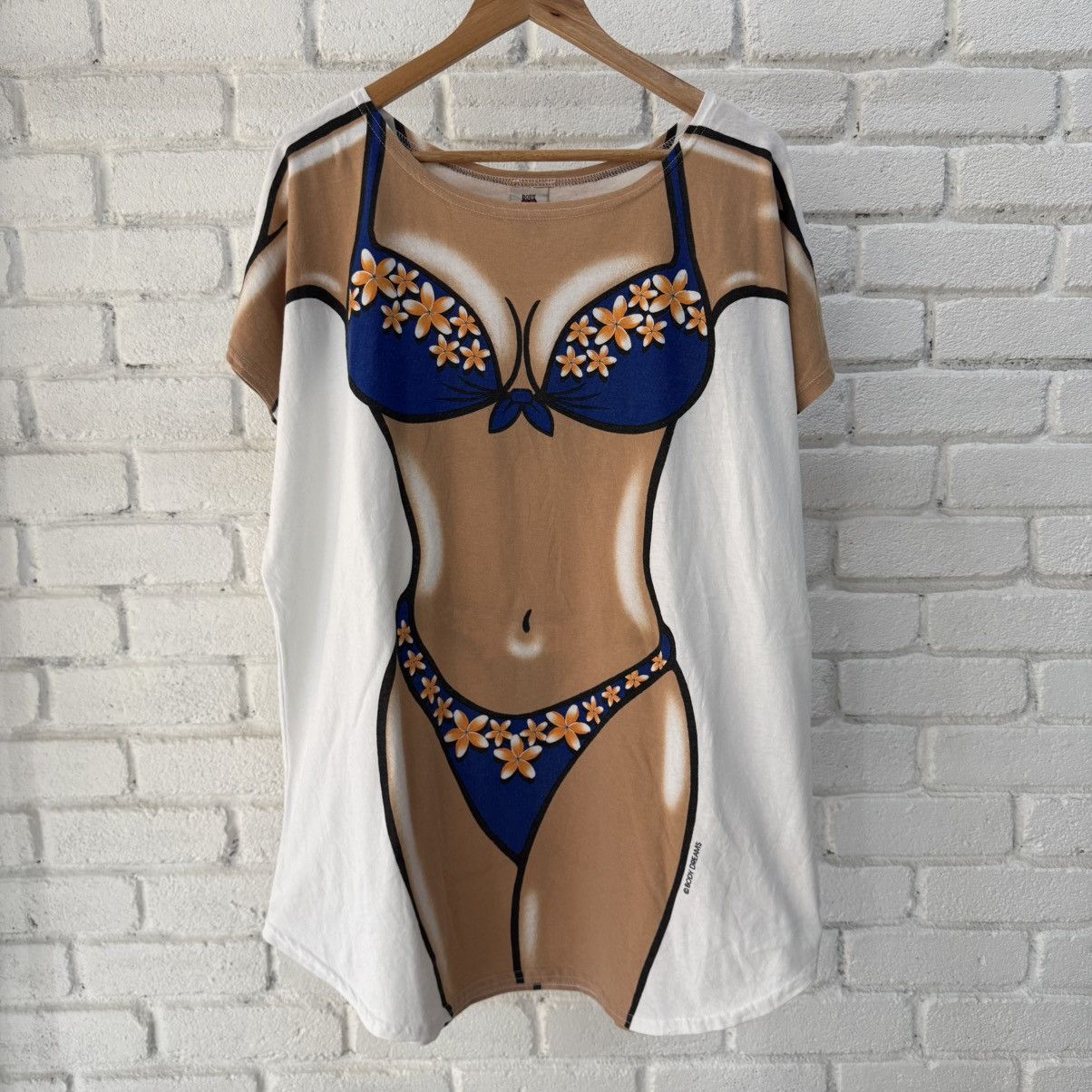 Vintage Vintage Bikini Tee Size US XL / EU 56 / 4 - 1 Thumbnail