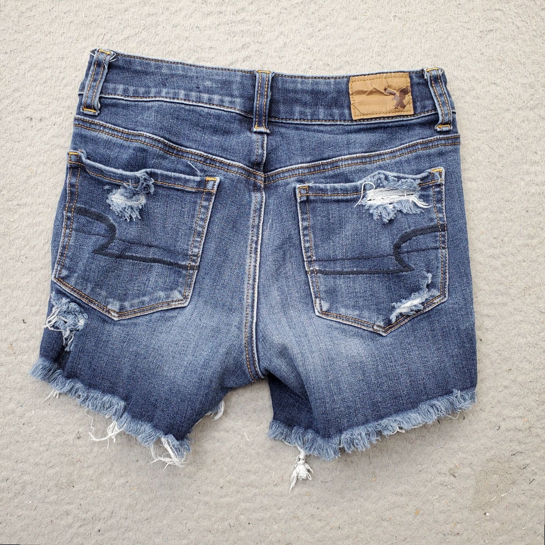 American Eagle Outfitters American Eagle Outfitters Shorts Women Size 00 Blue Denim High Rise Distressed Size 24" / US 00 / IT 34 - 2 Thumbnail