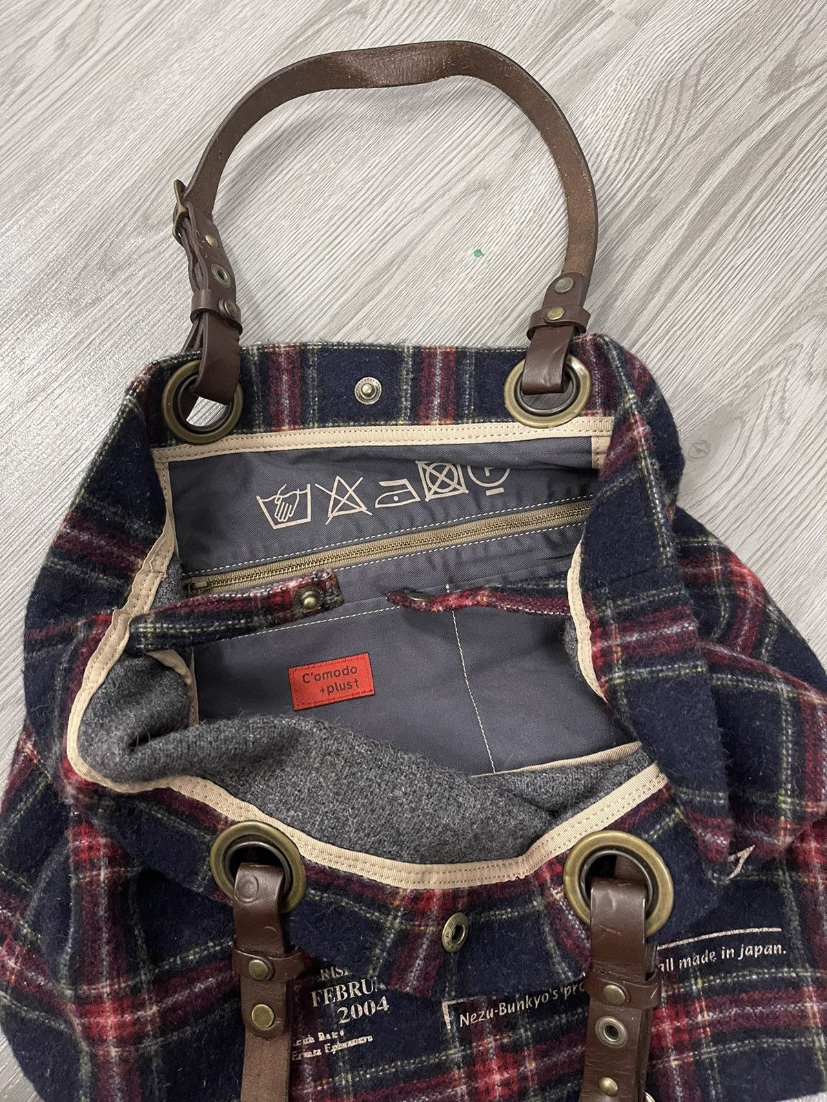 Japanese Brand × Vintage C’omodo +plus t japan wool plaid leather handle strap tote Size ONE SIZE - 14 Thumbnail