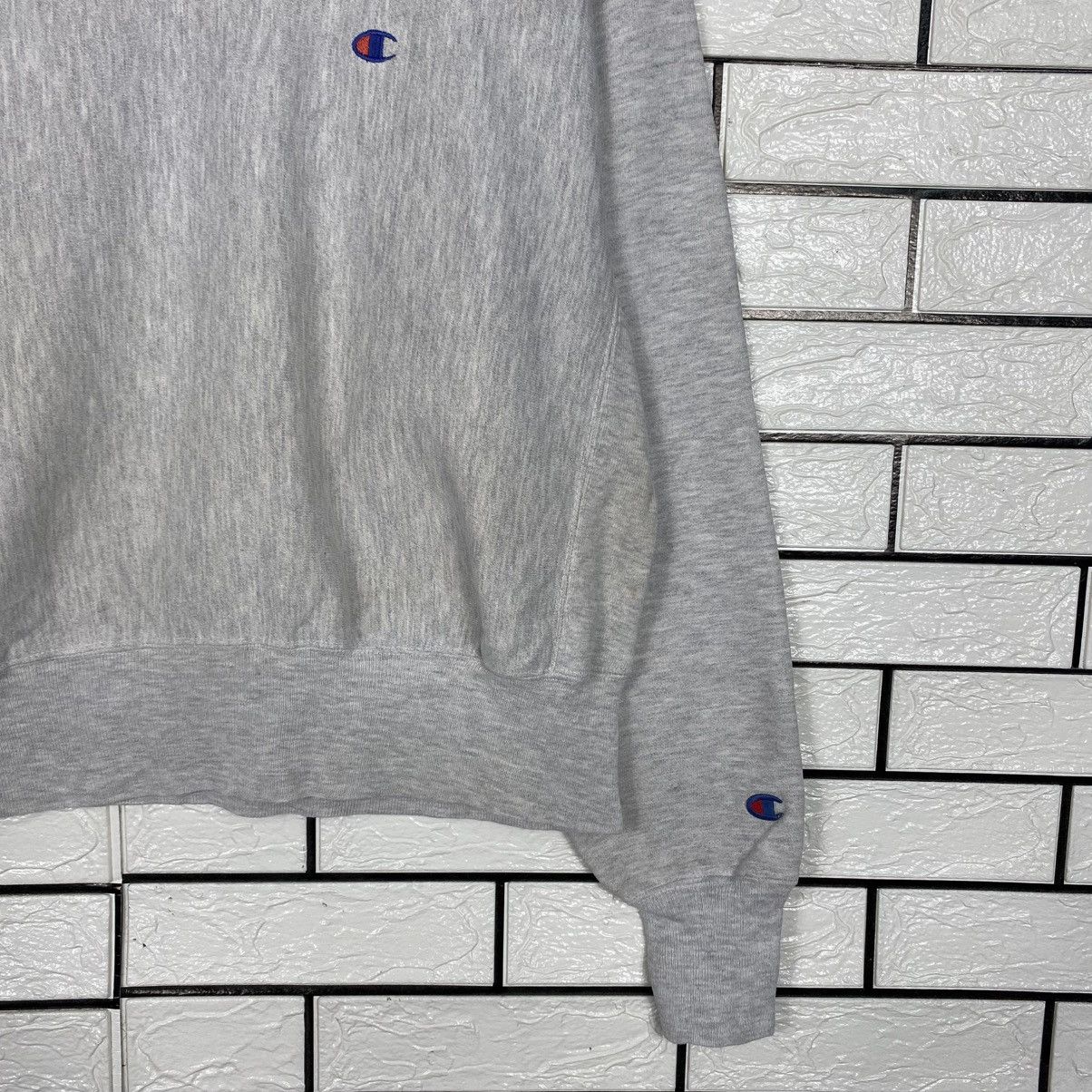 Champion Vintage Sweatshirt Champion Reverse Weave Distressed Trashe Size US M / EU 48-50 / 2 - 6 Thumbnail
