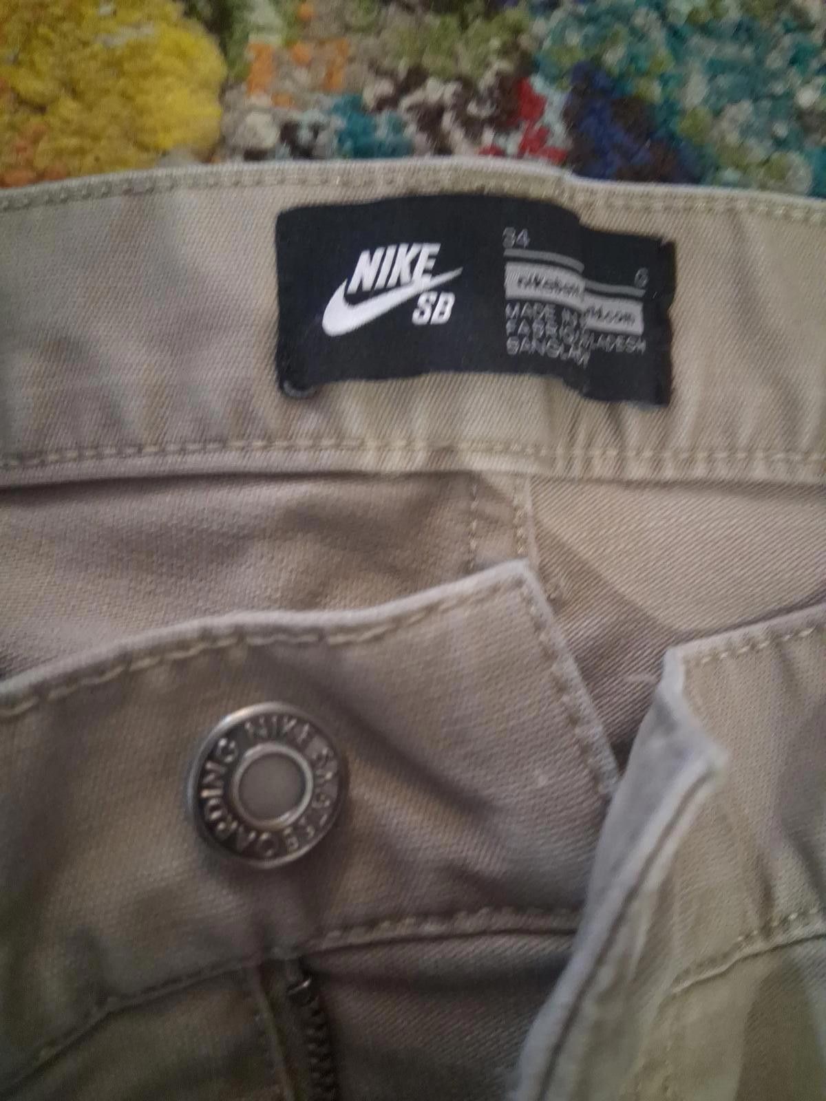 Nike Nike SB Chino Kakhis sz 34 Size US 34 / EU 50 - 6 Thumbnail