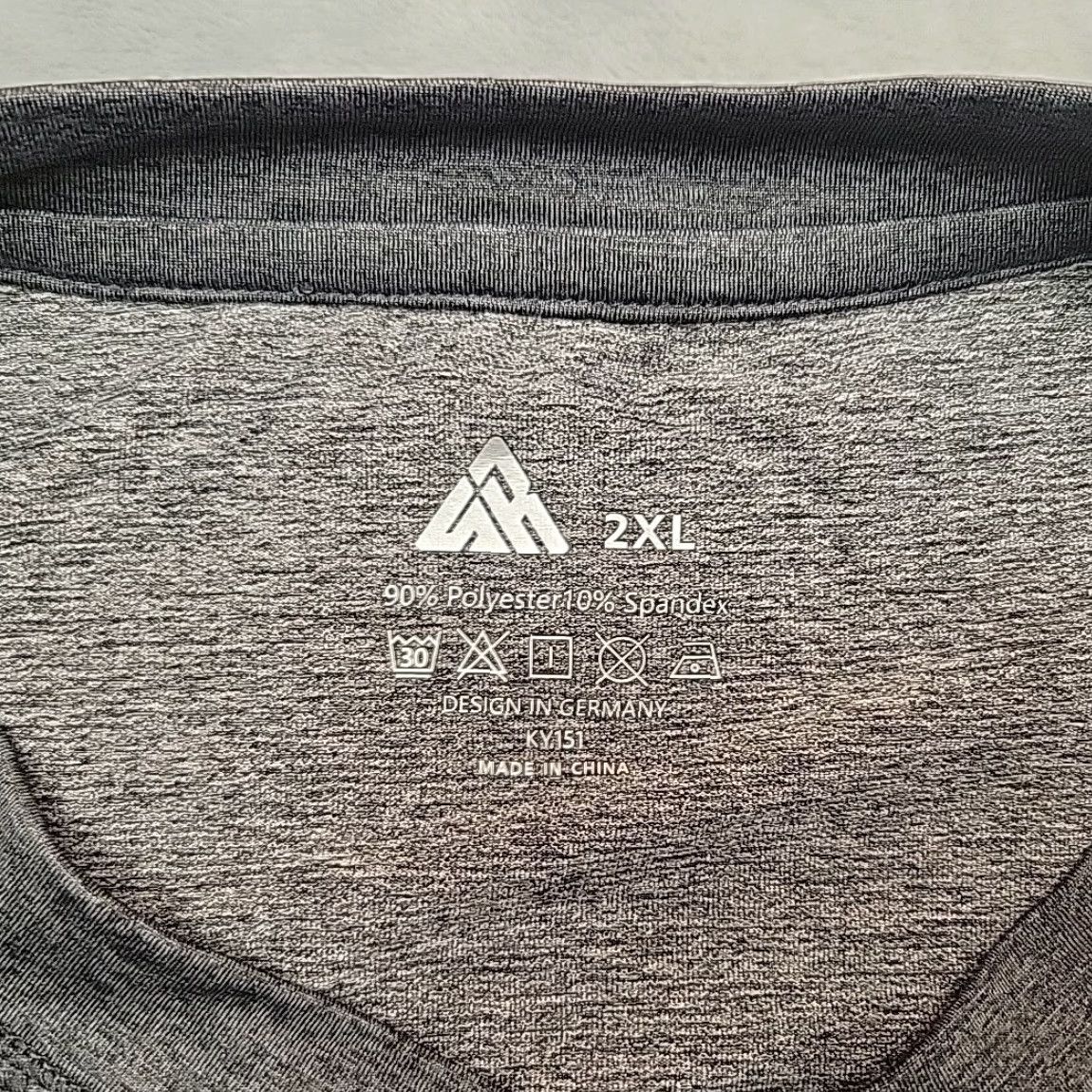 Vintage Zity Shirt Mens XXL Gray Short Sleeve Henley Performance Stretch Blend Active Shirt Mens 2XL Gray Henley Polyester Spandex Solid Athletic Shirt Size US XXL / EU 58 / 5 - 3 Thumbnail