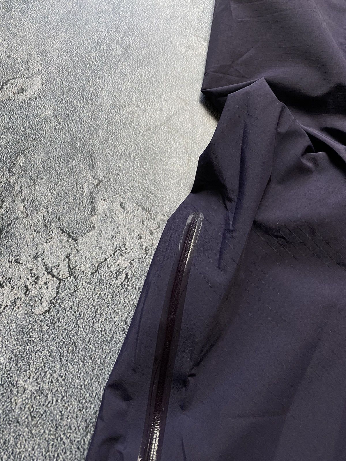 Arc'teryx NWT Arcteryx Gore Tex Membrane Pants Trousers Size S Unisex Size 27" / US 4 / IT 40 - 11 Thumbnail