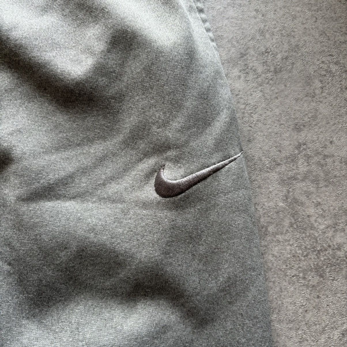 Nike Gray nike therma fit sweatpants Size US 32 / EU 48 - 2 Thumbnail