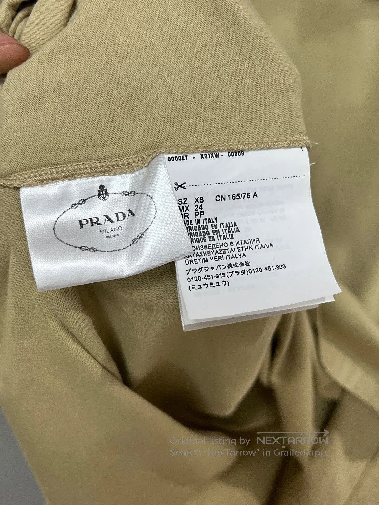 Prada Prada Patch Triangle Logo Short Sleeve. Size XS / US 0-2 / IT 36-38 - 4 Thumbnail