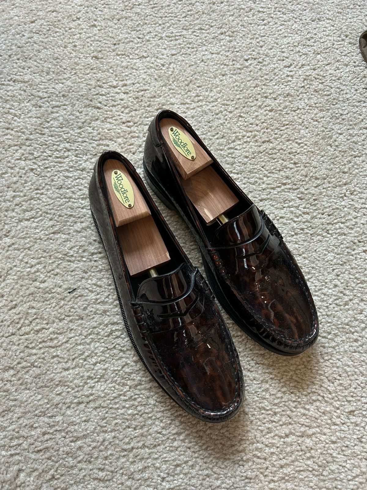 Patent leather tortoiseshell effect loafers