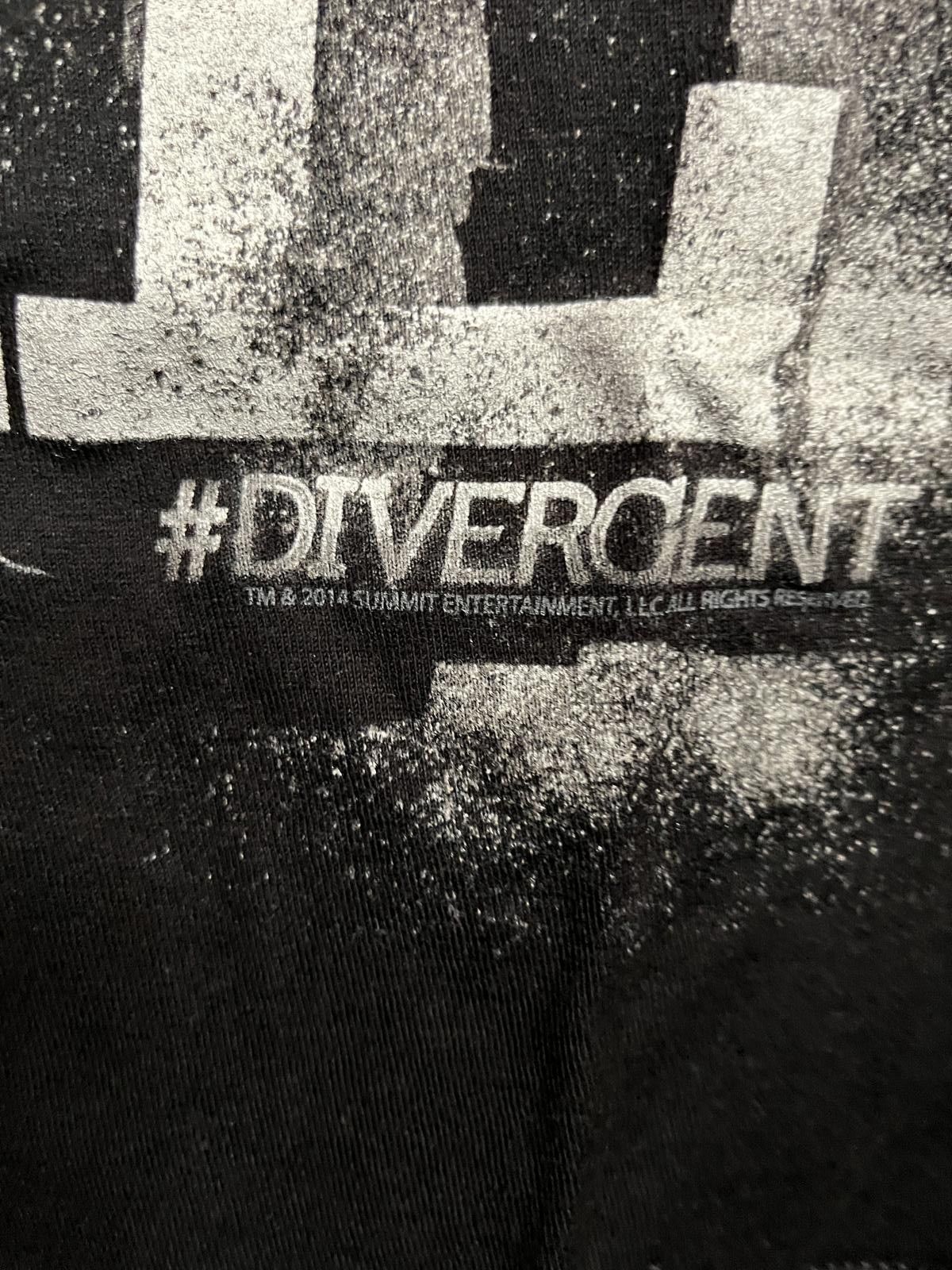 Designer Divergent Movie T-shirt - Tris Don't Try To Define Me Shirt Size M / US 6-8 / IT 42-44 - 4 Thumbnail