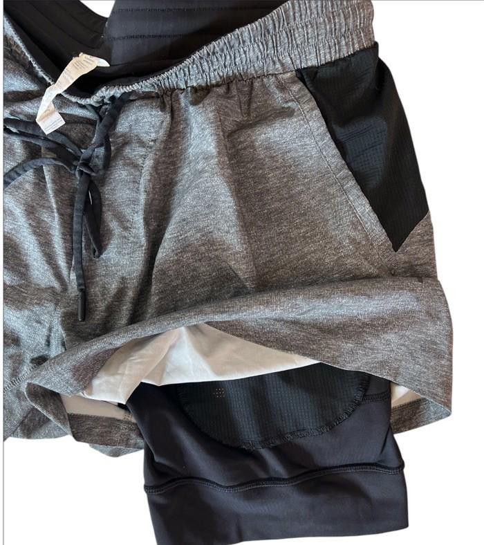 Lululemon Lululemon Shorts Lined Size XL Gray Black Training Size US 36 / EU 52 - 5 Thumbnail