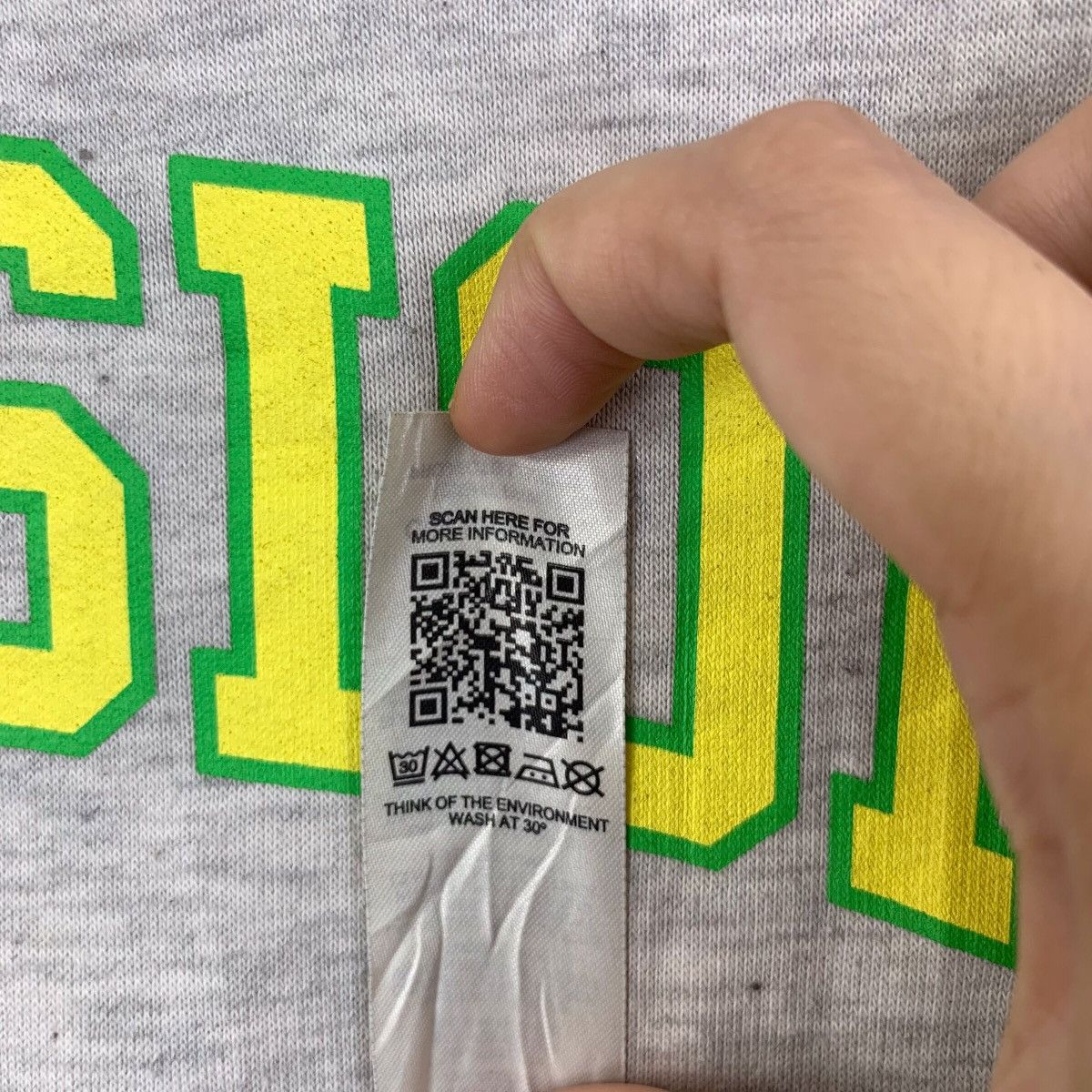 Vintage ASOS COLLUSION 2018 Logo Print Grey Sweatshirt Size US S / EU 44-46 / 1 - 9 Thumbnail