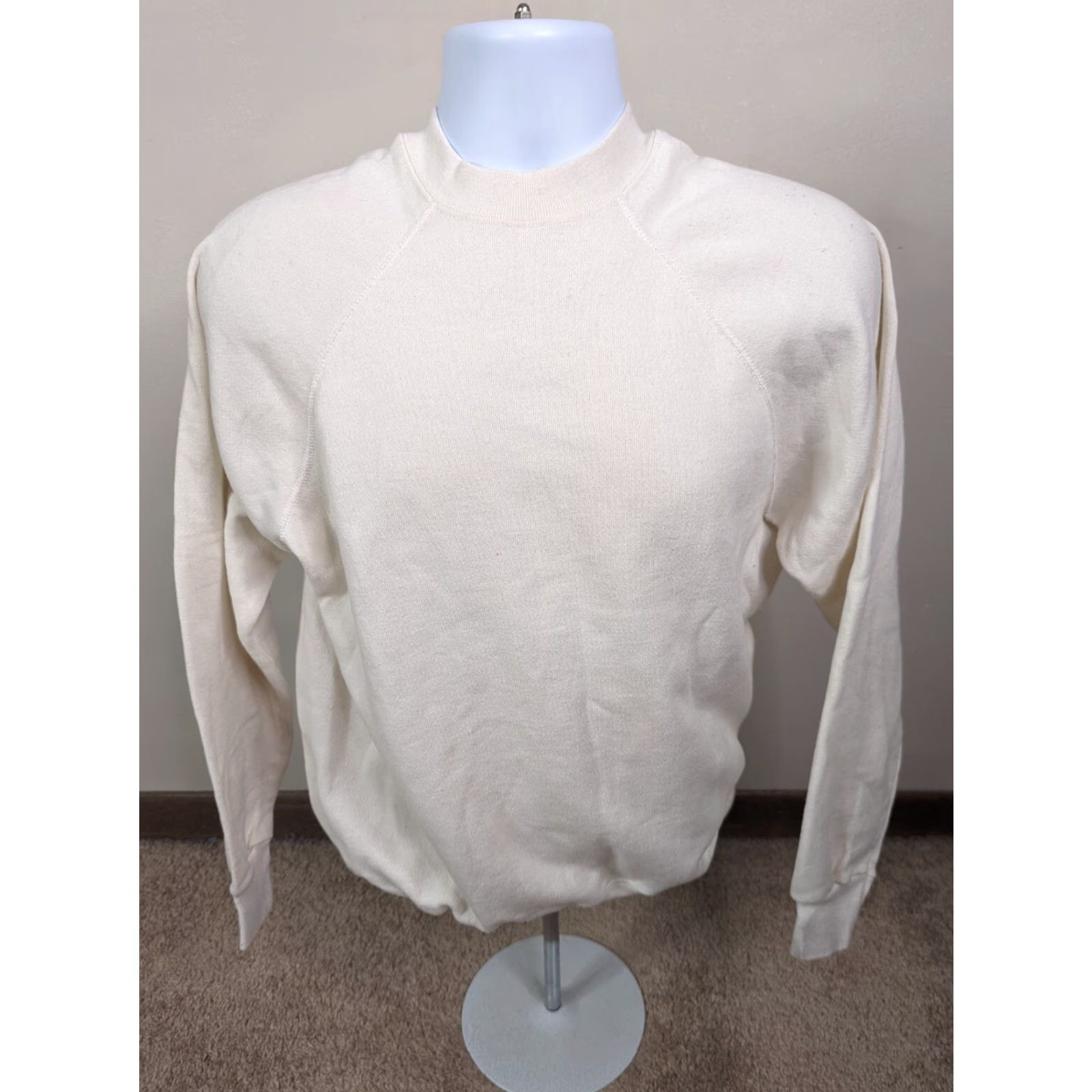 Tultex VINTAGE Tultex Sweatshirt Raglan 80s USA Made Crew Neck Long Sleeve White M Men Pullover Flawed Size US M / EU 48-50 / 2 - 2 Thumbnail