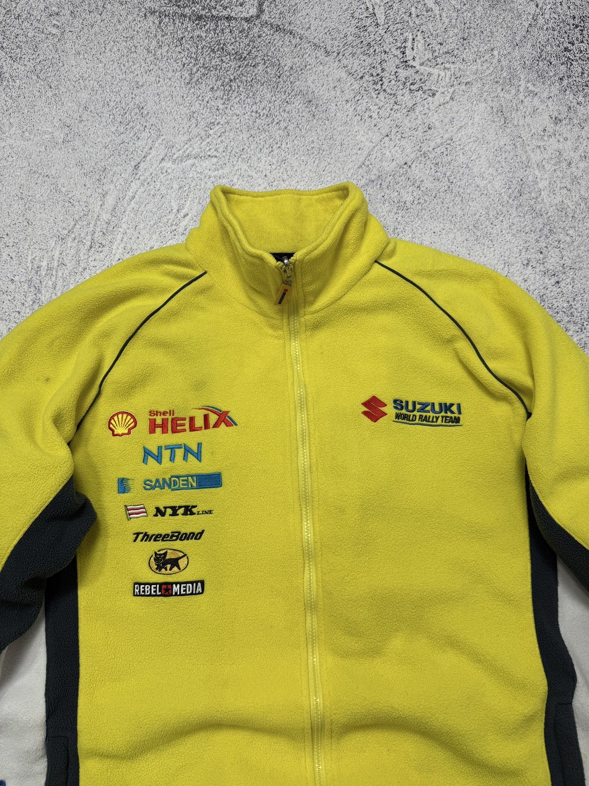 Japanese Brand VTG SUZUKI SPORT WORLD RALLY TEAM FLEECE JACKET Size US XL / EU 56 / 4 - 8 Thumbnail