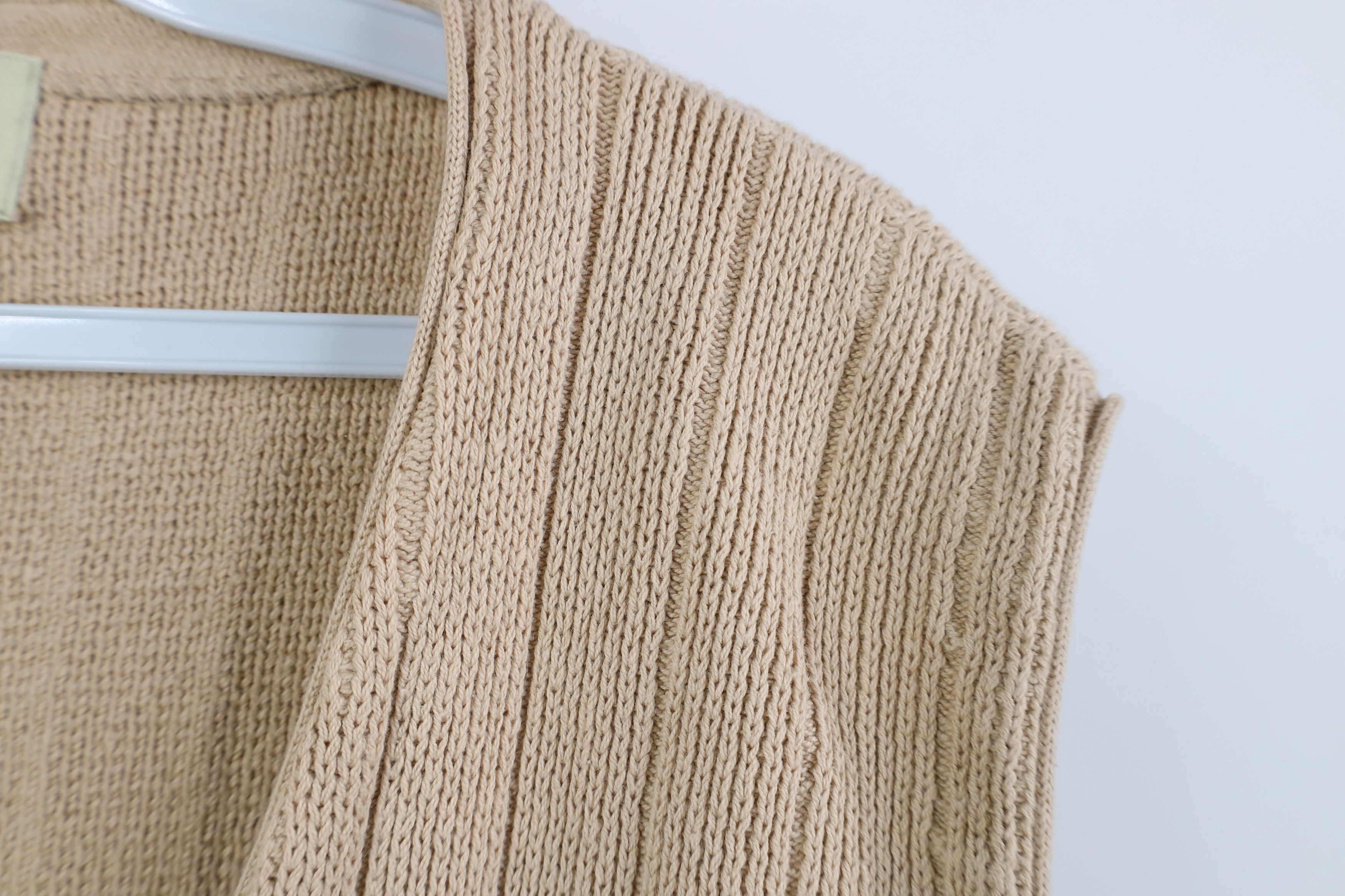 Eddie Bauer Vintage 90s Eddie Bauer Ribbed Knit Sweater Vest Beige Size US L / EU 52-54 / 3 - 6 Thumbnail