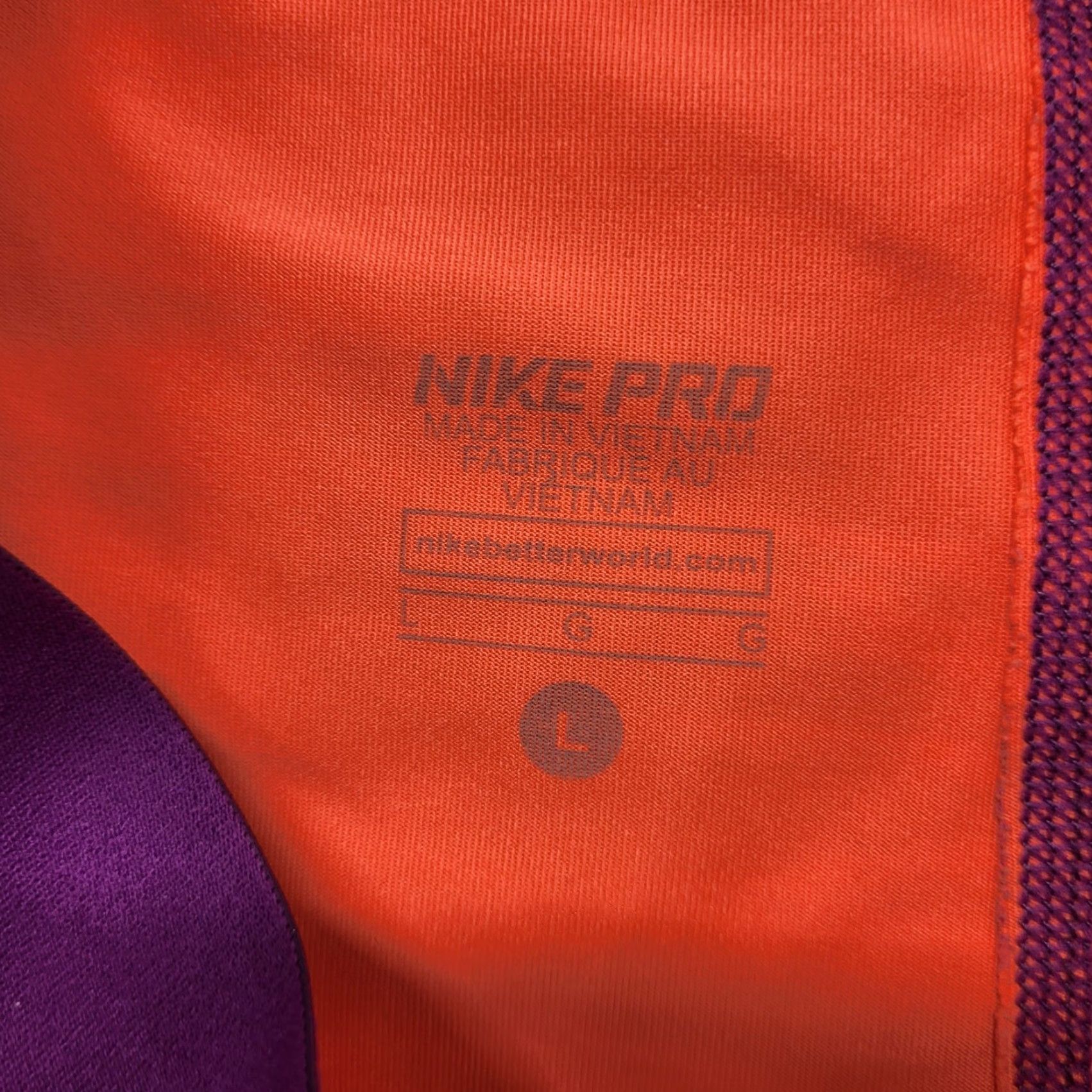 Nike Nike Pro Leggings Women L Cropped Capri Dri-Fit Elastic Waist Yoga Purple Nike Pro Leggings Women L Cropped Capri Purple Elastic Waist Yoga Size 36" / US 14 / IT 50 - 3 Thumbnail