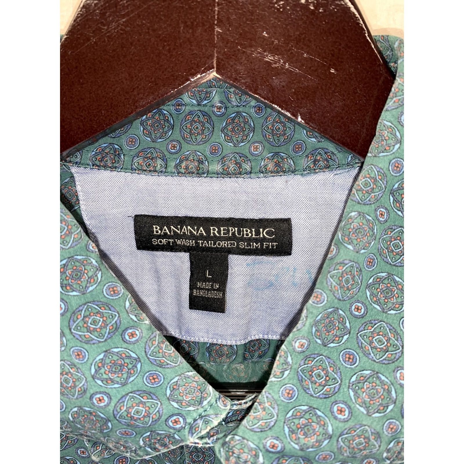 Banana Republic Banana Republic Mens Green Button Up Shirt L Casual Travel Cotton Button-Up Shirts Mens Green 5705 Regular Long Sleeve Size US L / EU 52-54 / 3 - 2 Thumbnail
