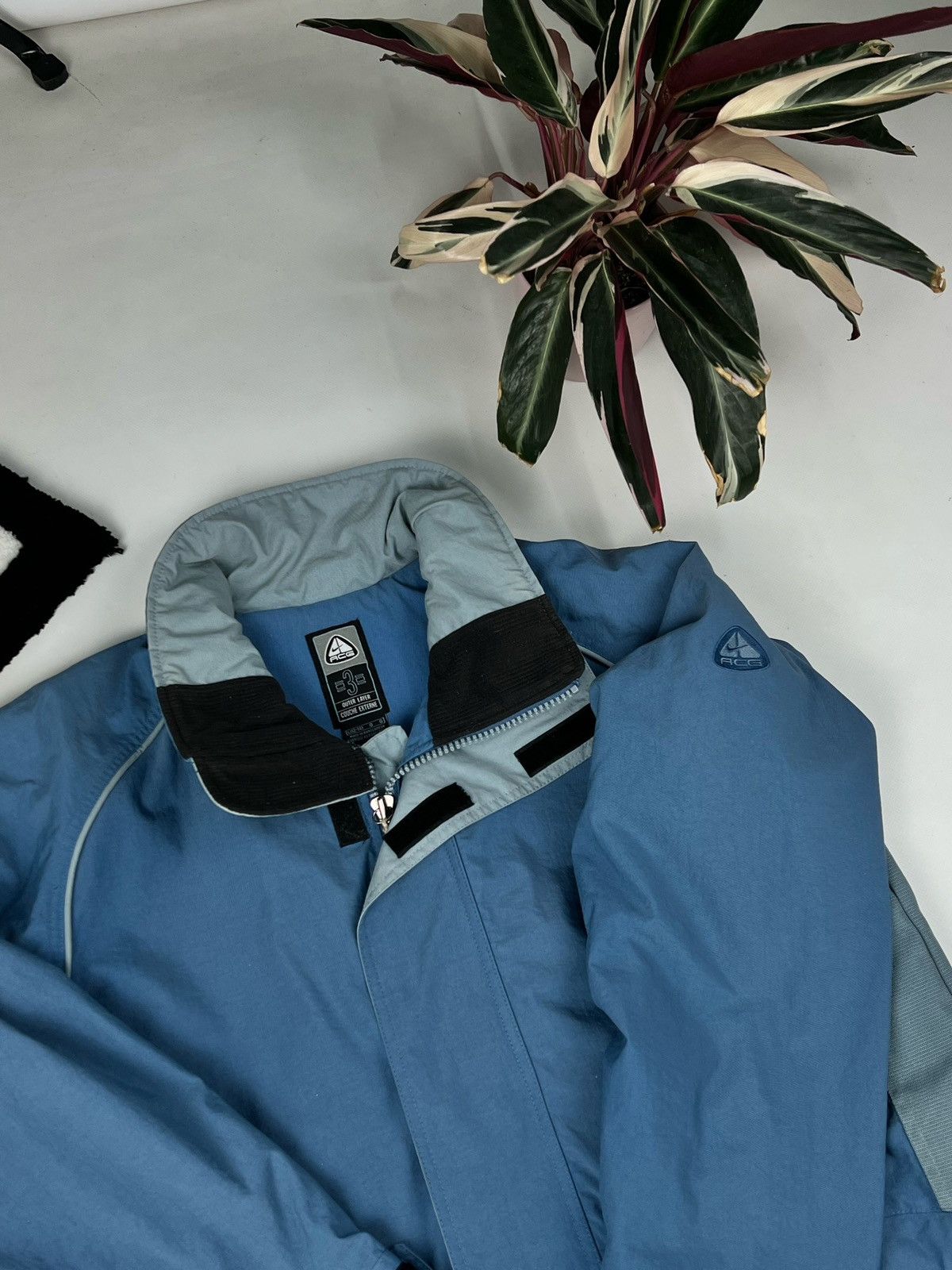 Nike × Nike ACG × Vintage Nike ACG Vintage Tech Windbreaker Jacket Size US L / EU 52-54 / 3 - 3 Thumbnail