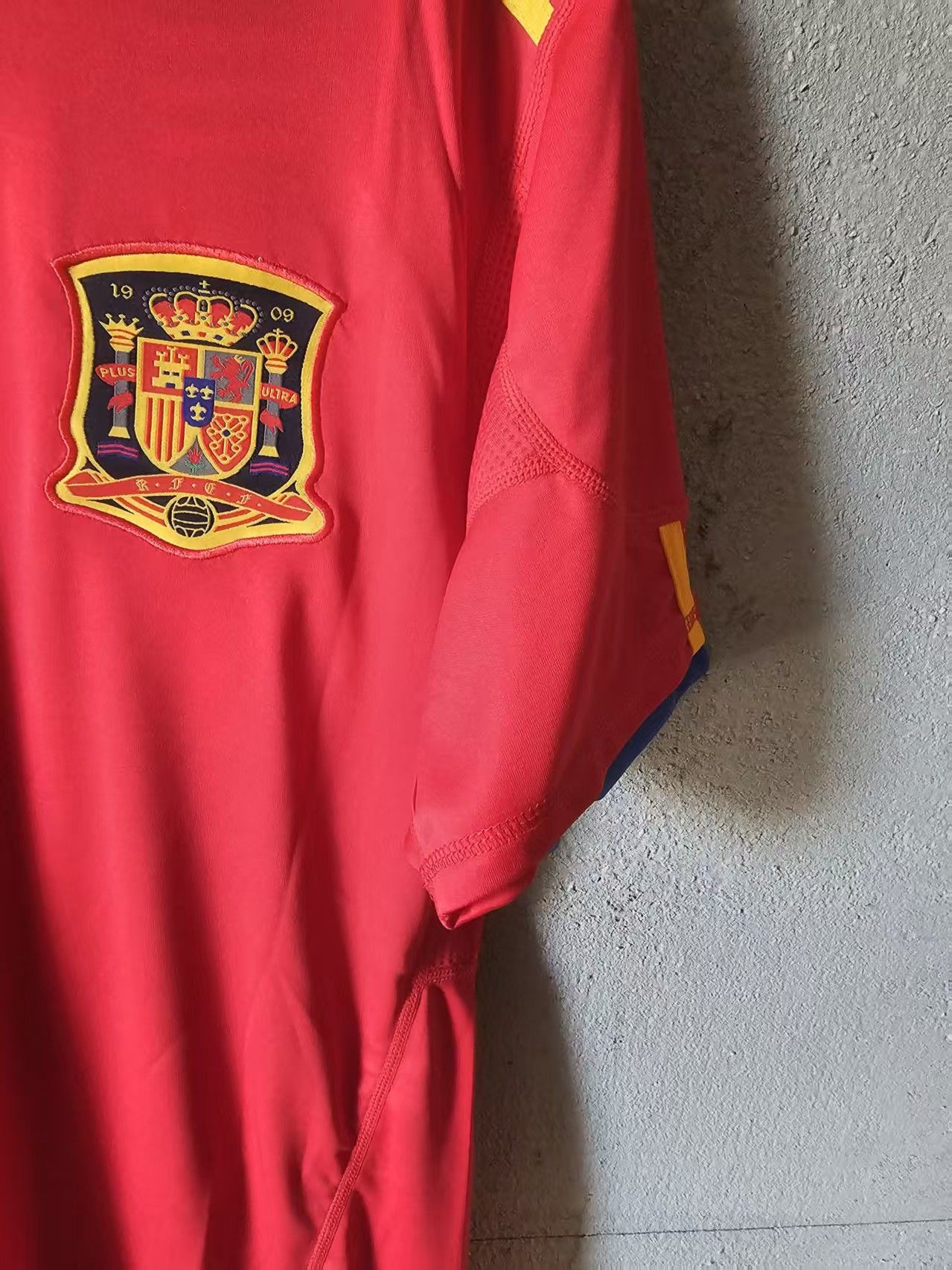 Other 2010 Spain 7 David Villa Jersey Home Size US L / EU 52-54 / 3 - 4 Thumbnail