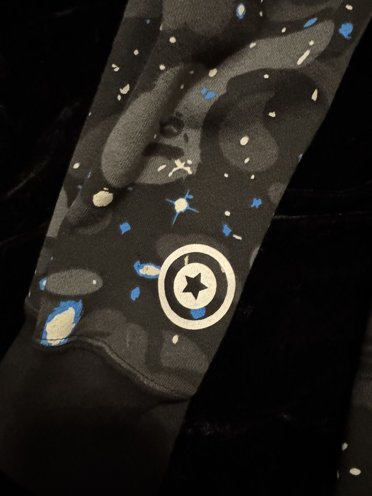 Bape BAPE Space Camo PONR Shark Hoodie Size US XL / EU 56 / 4 - 7 Thumbnail