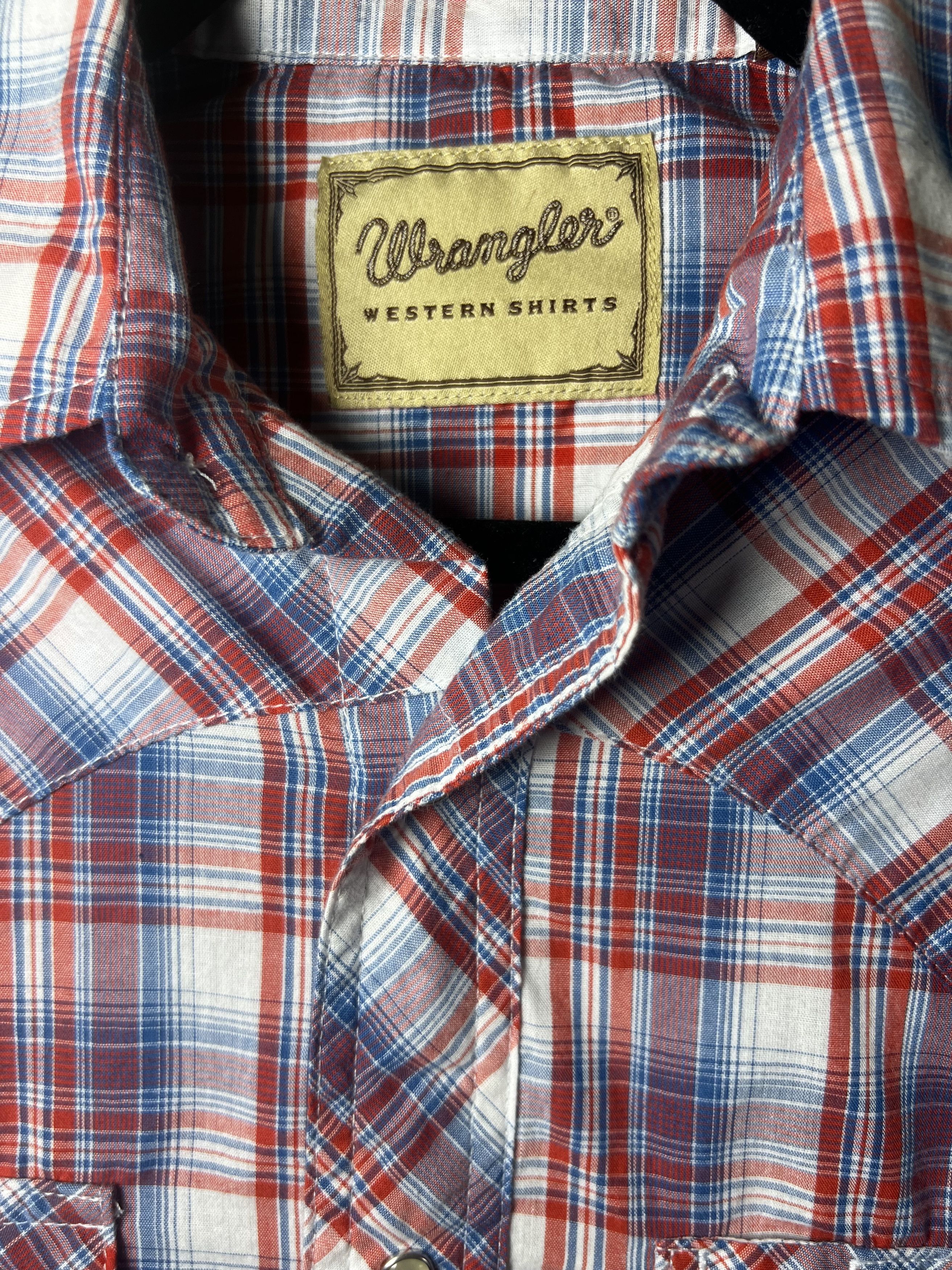 Wrangler Vintage Wrangler Red White Blue Plaid Pearl Snap Button Up Size US S / EU 44-46 / 1 - 5 Thumbnail