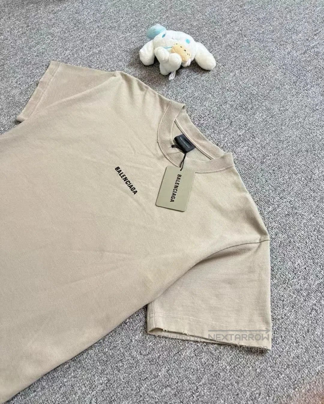 Balenciaga Balenciaga Beige Embroidered Logo T-shirt XS. Size US XS / EU 42 / 0 - 2 Thumbnail