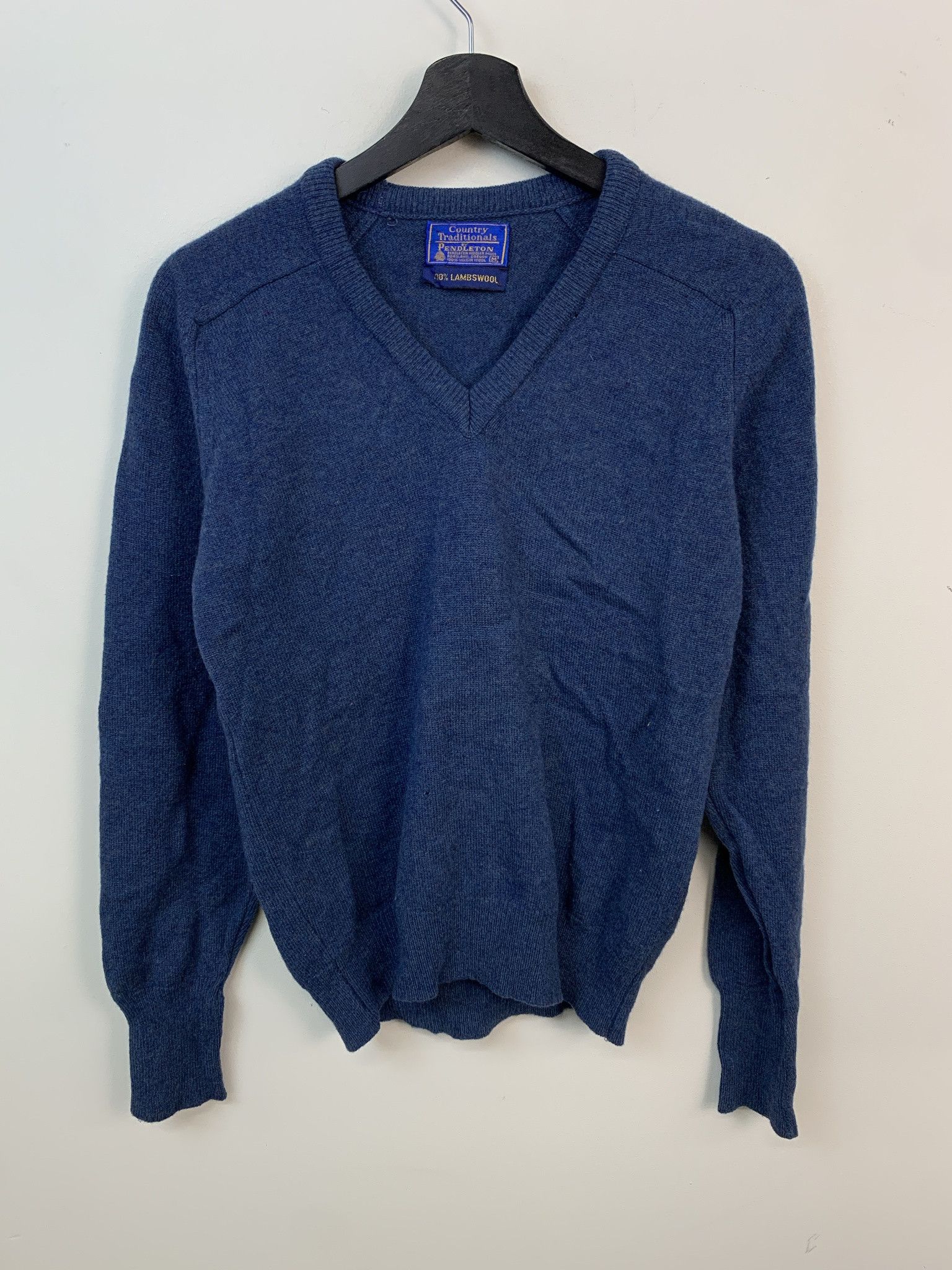 Pendleton Vintage Sweater 1990s Knit Pendleton Blue V Neck Lambswool Knit Sweater Size M Size US M / EU 48-50 / 2 - 1 Thumbnail