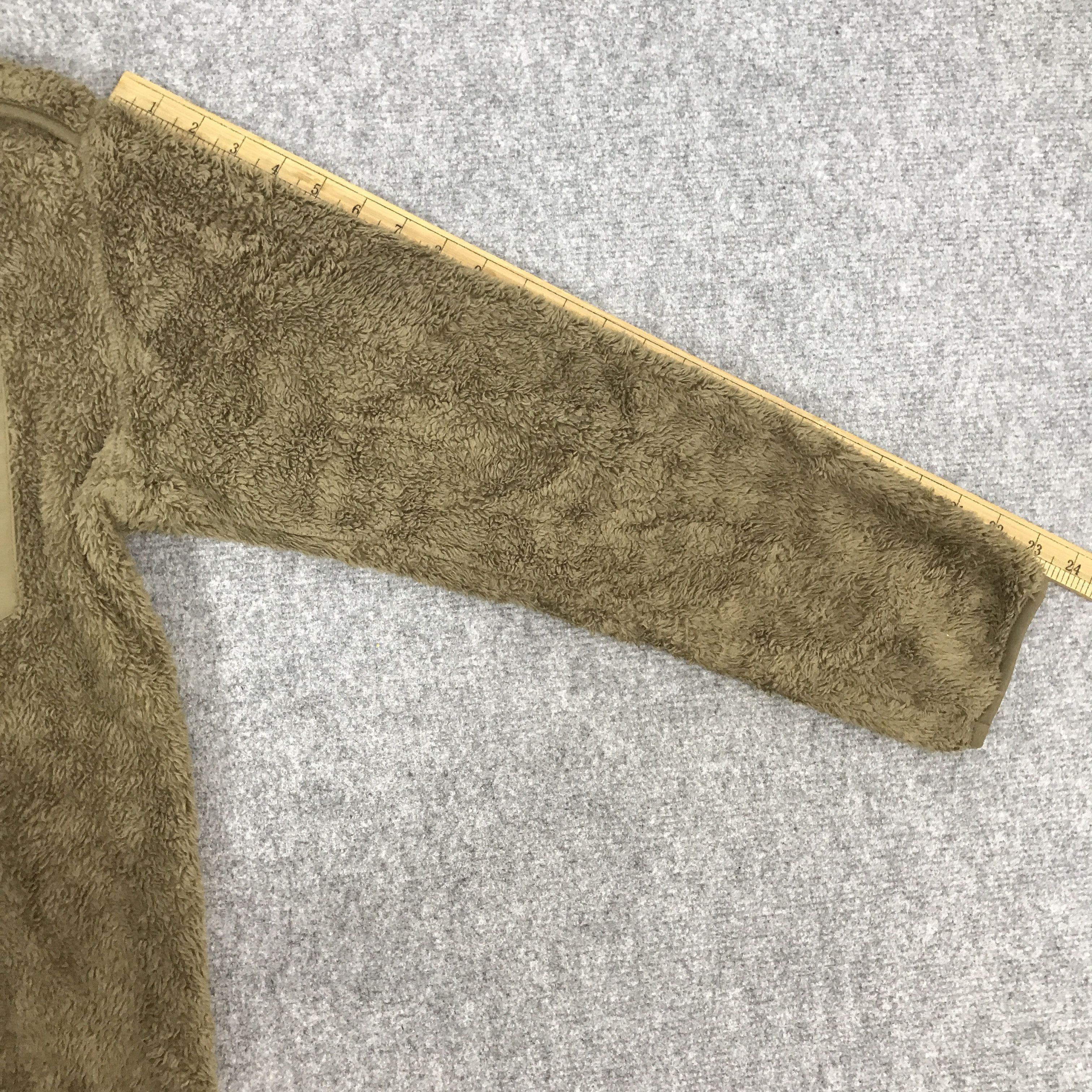 Engineered Garments × Uniqlo engineered garments x uniqlo fleece shirt sweatshirt jacket Size US L / EU 52-54 / 3 - 6 Thumbnail