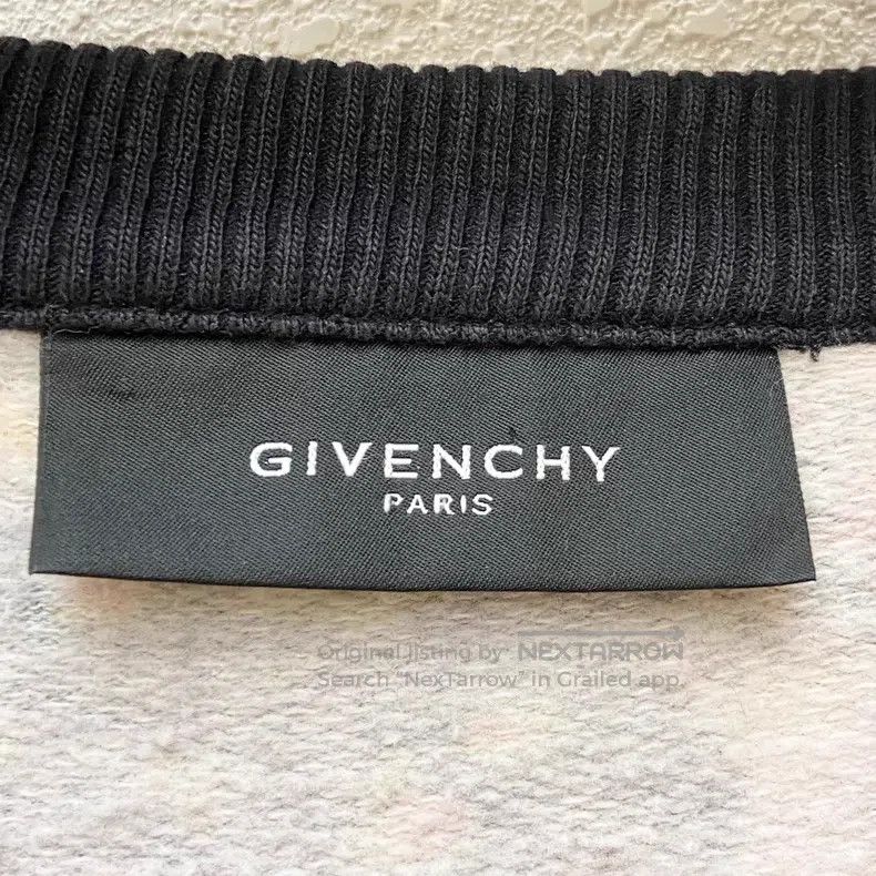 Givenchy Givenchy Black and White Patched Logo Letter Embroidered C Size US L / EU 52-54 / 3 - 5 Thumbnail