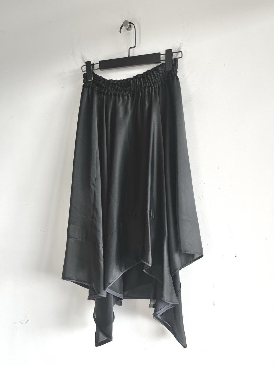 Sacai Sacai - Layered Asymmetry Midi Skirts Size 26" / US 2 / IT 38 - 2 Thumbnail