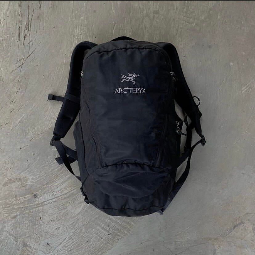 Arc'Teryx Arcteryx Mantis Backpack with Laptop Sleeve | Grailed