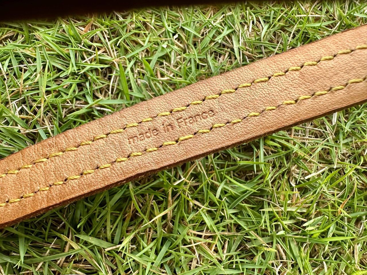 Louis Vuitton Authentic Louis Vuitton Monogram Canvas Pet Leash Size ONE SIZE - 9 Thumbnail