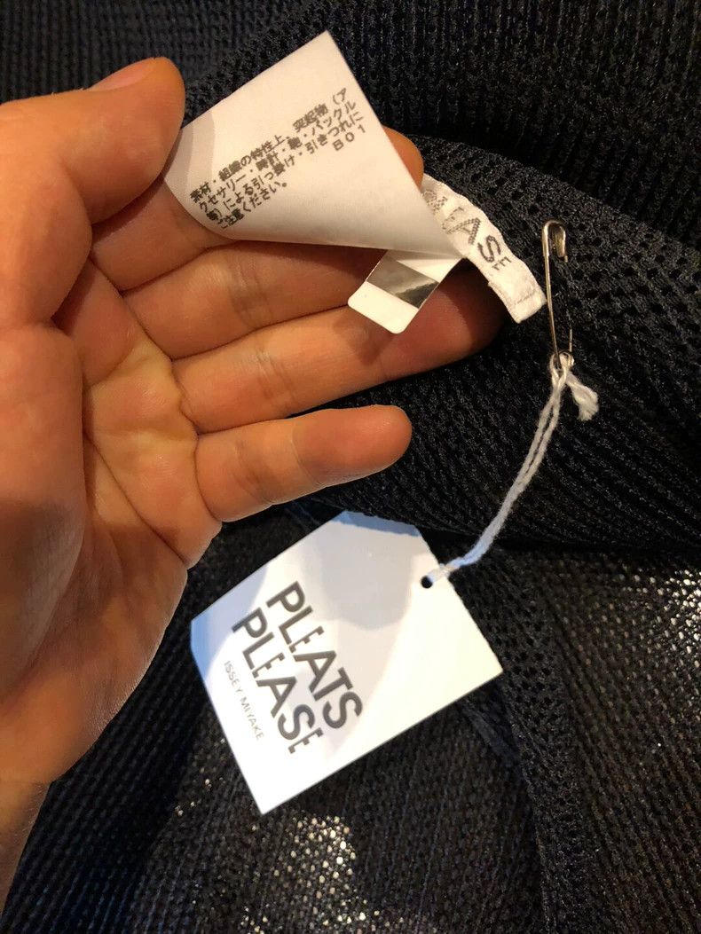 Issey Miyake issey miyake siz：one size Pleated transparent cardigan 250 Size XXS / US 00 / IT 34 - 8 Thumbnail