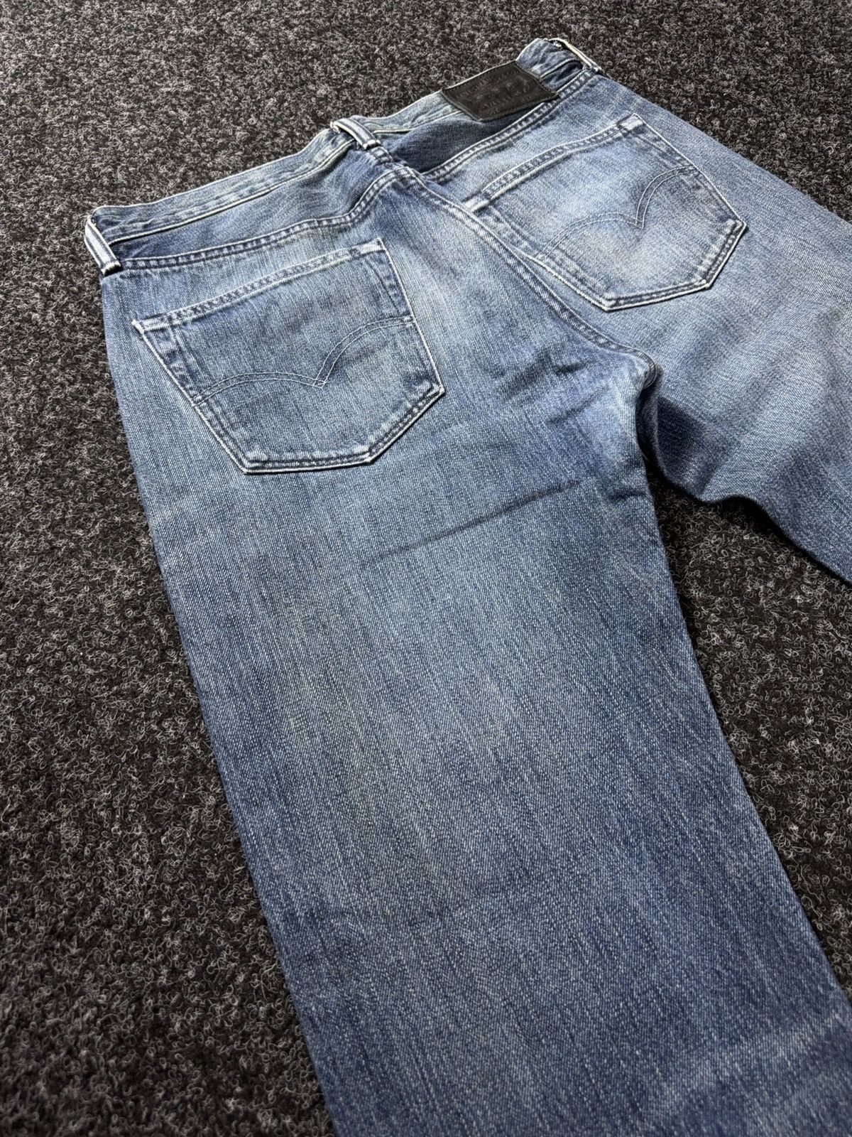 Levi's Levi’s 501 Straight Fit Western USA Cowboy Vibe Denim Jeans Size US 30 / EU 46 - 17 Thumbnail