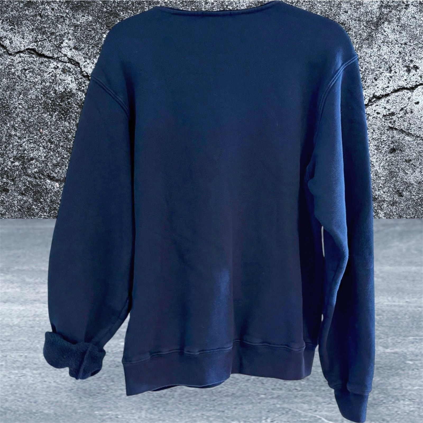 Madhappy •NEW• MadHappy Crewneck Local Optimist in Navy • Medium Size M / US 6-8 / IT 42-44 - 3 Thumbnail