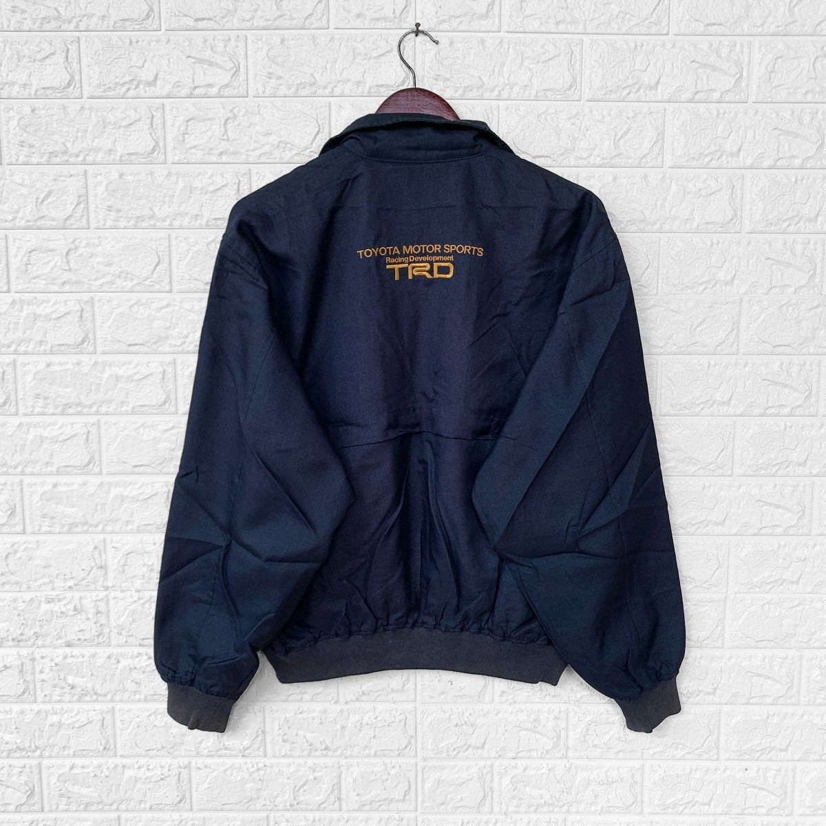Vintage Vintage 90s Toyota Motorsport Navy Jacket Nylon Embroidered Size US M / EU 48-50 / 2 - 2 Thumbnail