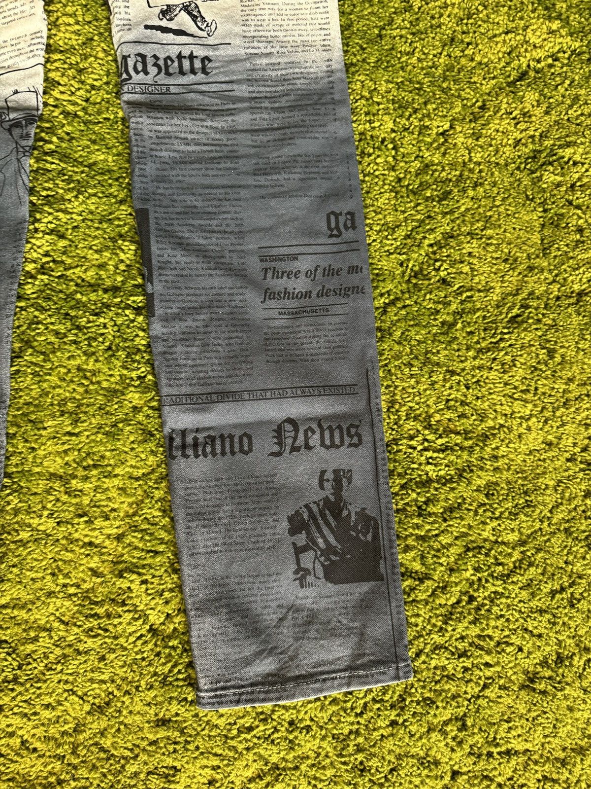 John Galliano Galliano 2000s archive newspaper gazette jeans denim Y2K vtg Size 26" / US 2 / IT 38 - 19 Thumbnail