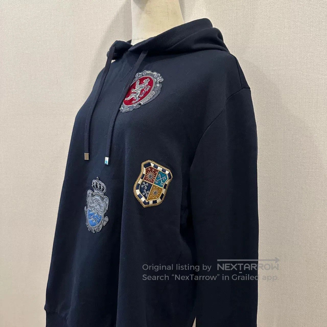 Dolce & Gabbana DG Dark Blue Badge Hoodie. Size US L / EU 52-54 / 3 - 4 Thumbnail