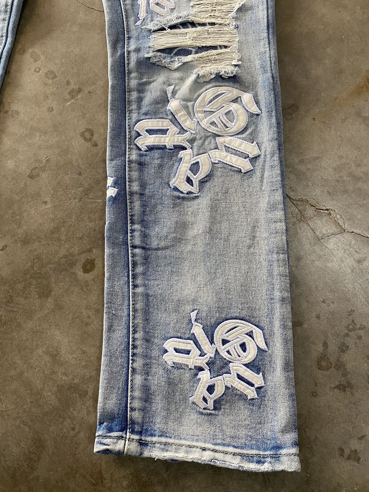 Japanese Brand Y2k Letter Embroidery Street Style Ripped Denim Pants Size US 30 / EU 46 - 7 Thumbnail