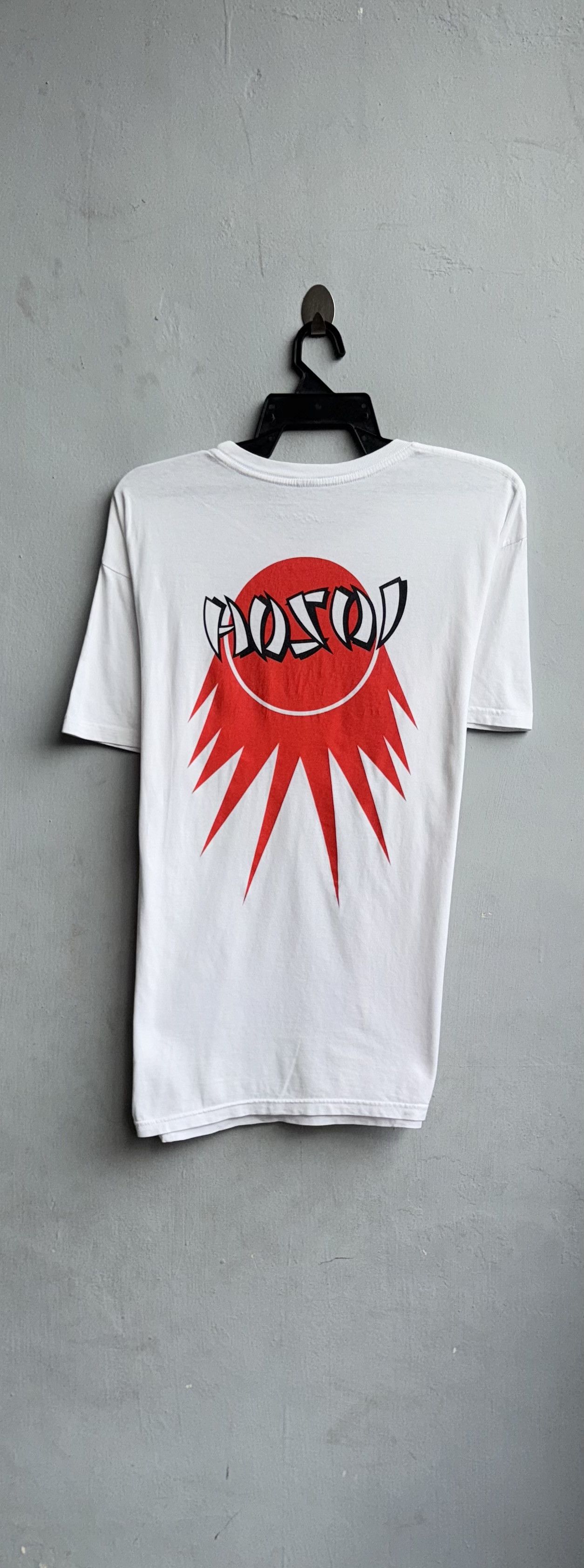 Vintage Christian Hosoi Sunburst Fish Skateboard Vintage Shirt Size US L / EU 52-54 / 3 - 1 Thumbnail