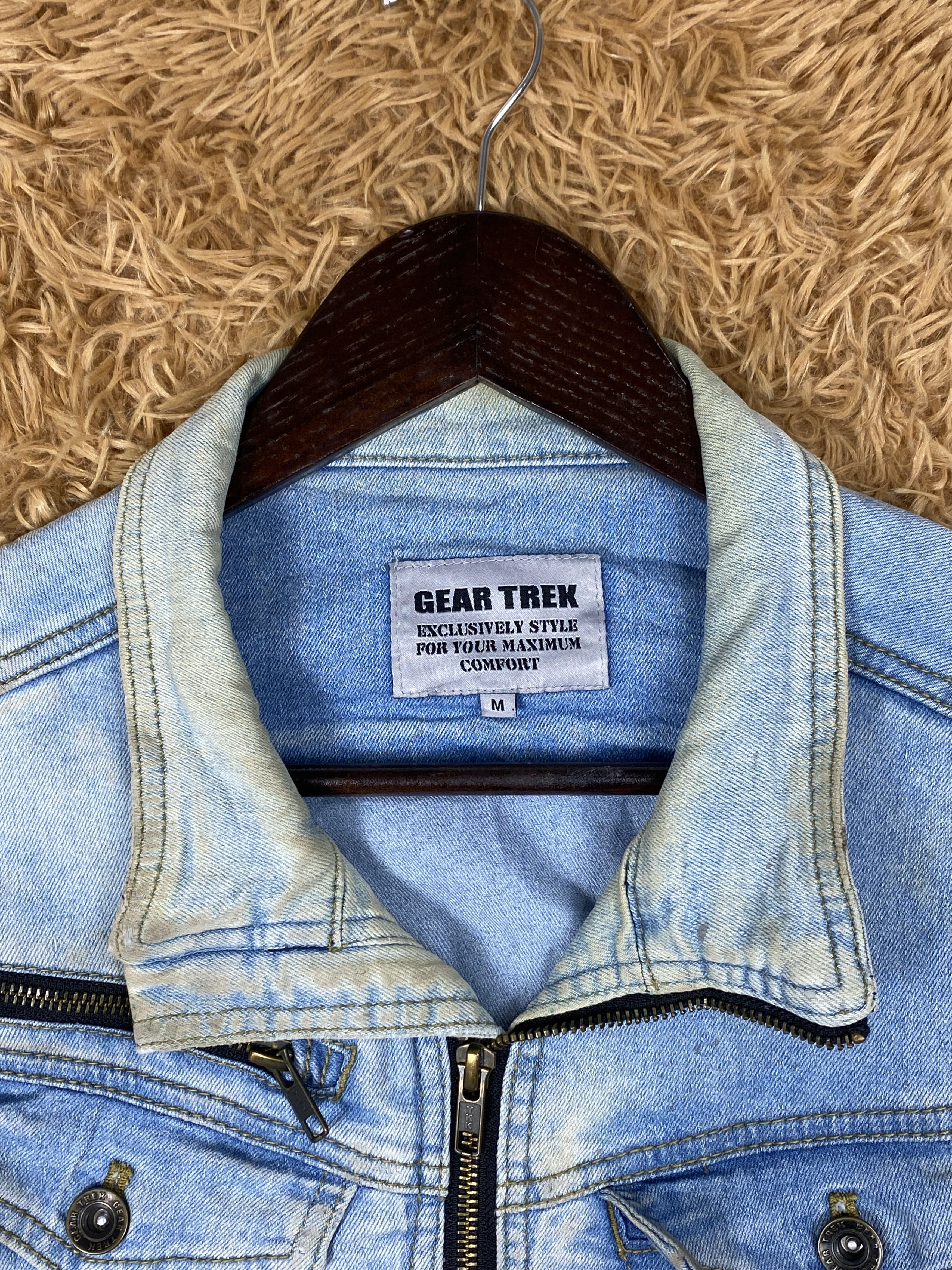 Japanese Brand Vintage Gear Trek Zip Up Light Blue Denim Jacket PJ2594 Size US M / EU 48-50 / 2 - 8 Thumbnail