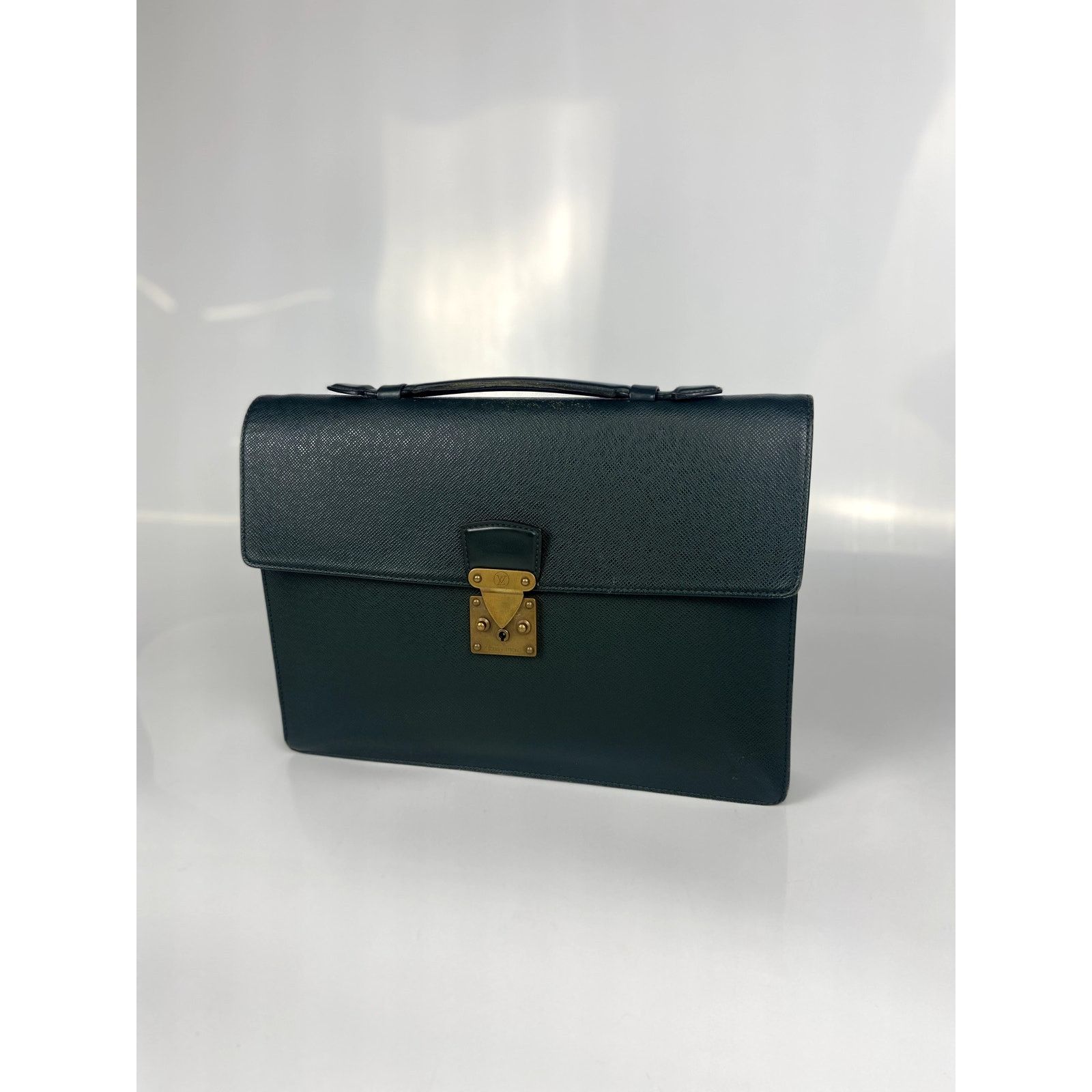 Louis Vuitton Louis Vuitton Taiga Serviette Kourad Briefcase Size ONE SIZE - 3 Thumbnail