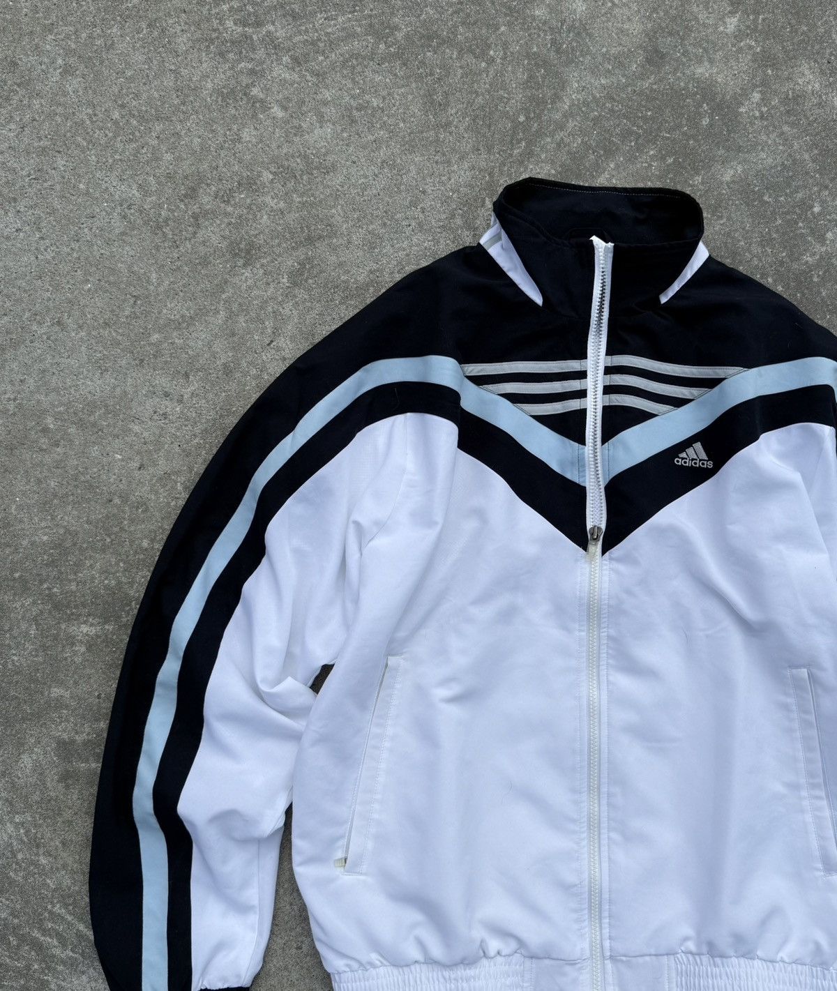 Adidas × Vintage Vintage Adidas Y2K avantgarde streetwear jacket Size US M / EU 48-50 / 2 - 6 Thumbnail