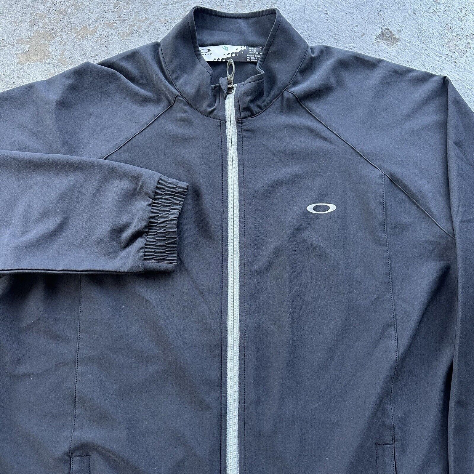 Oakley Vintage Y2K Oakley Black Zip Up Jacket Size Large Sportswear Size US L / EU 52-54 / 3 - 2 Thumbnail