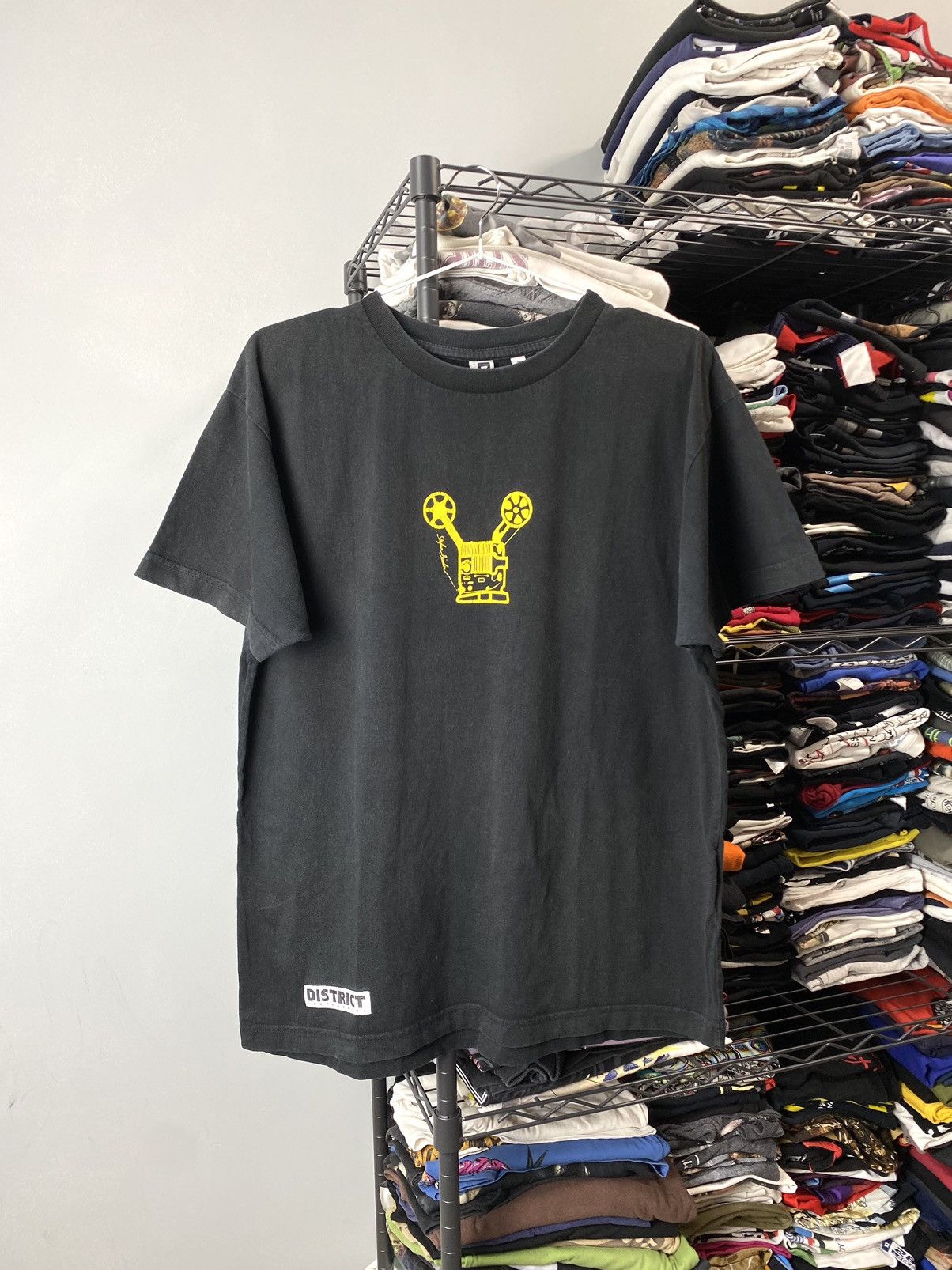 Shorty's Skateboards Rare! Vintage District Skateboards T Shirt Blind Hookups Size US M / EU 48-50 / 2 - 1 Thumbnail