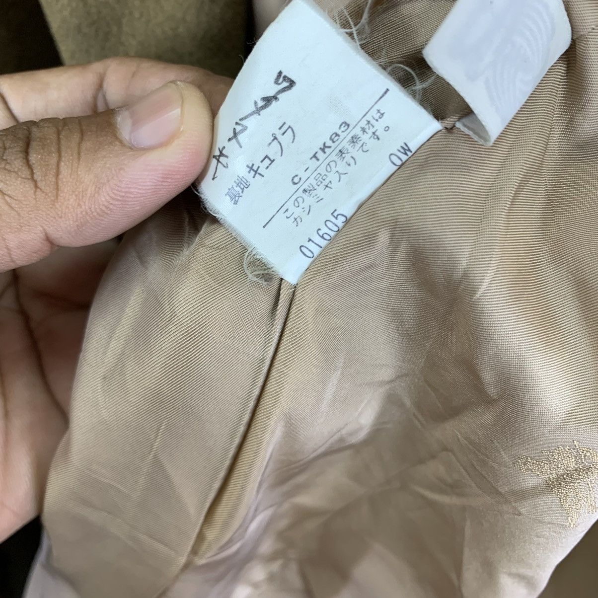 Burberry VINTAGE BURBERRYS OF LONDON DOUBLE BREASTED WOOL COAT Size US M / EU 48-50 / 2 - 10 Thumbnail